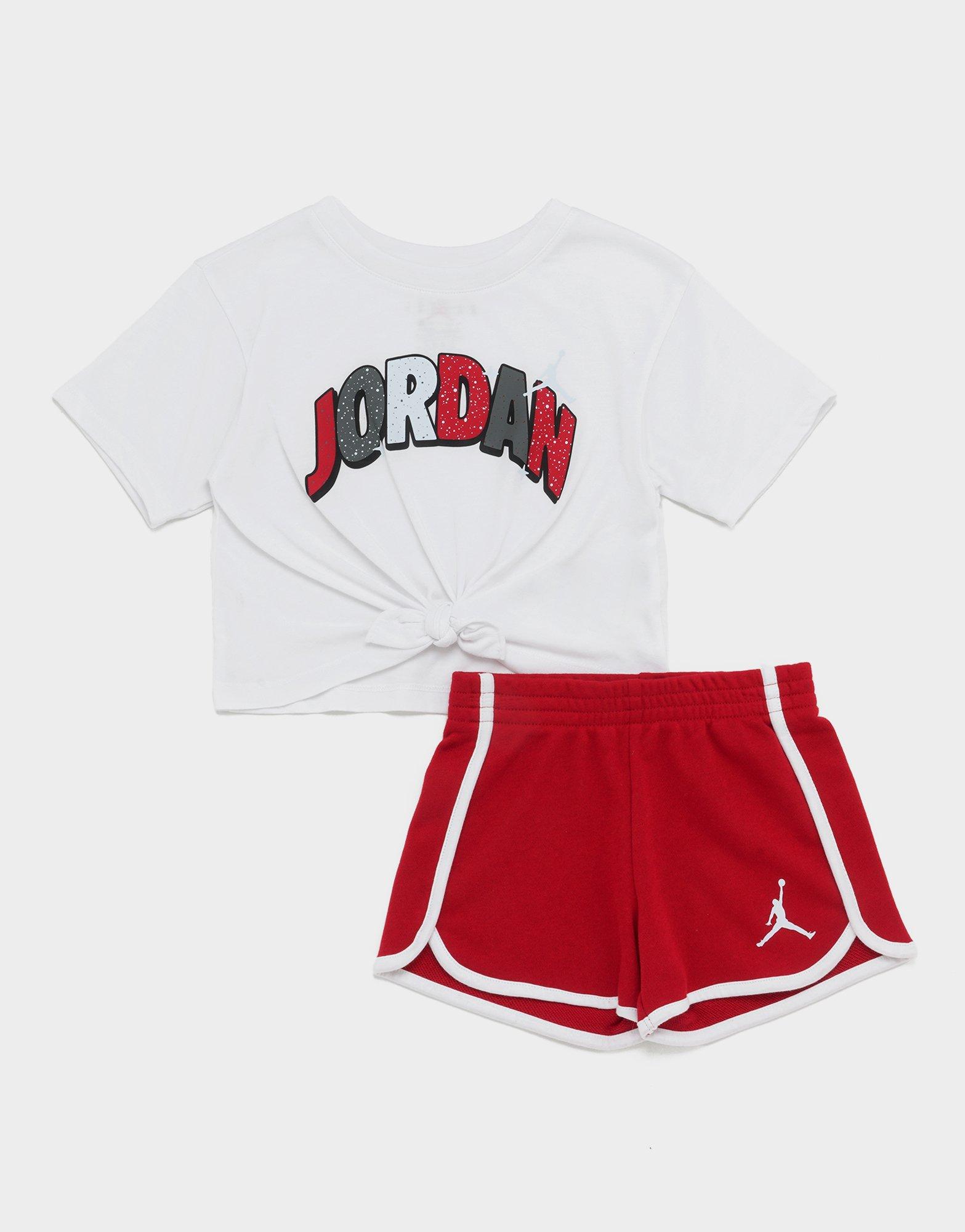 white t shirt set