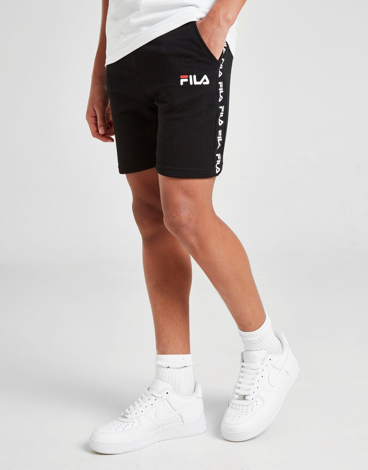 filas with shorts