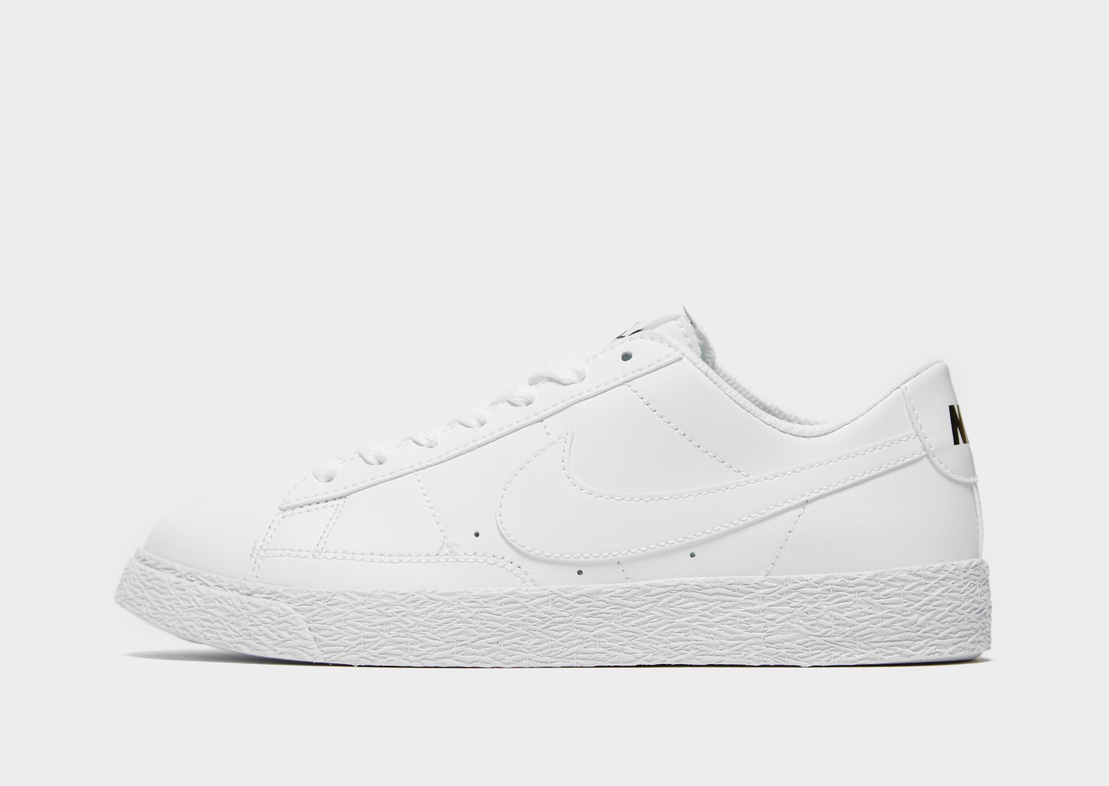 nike blazer low junior