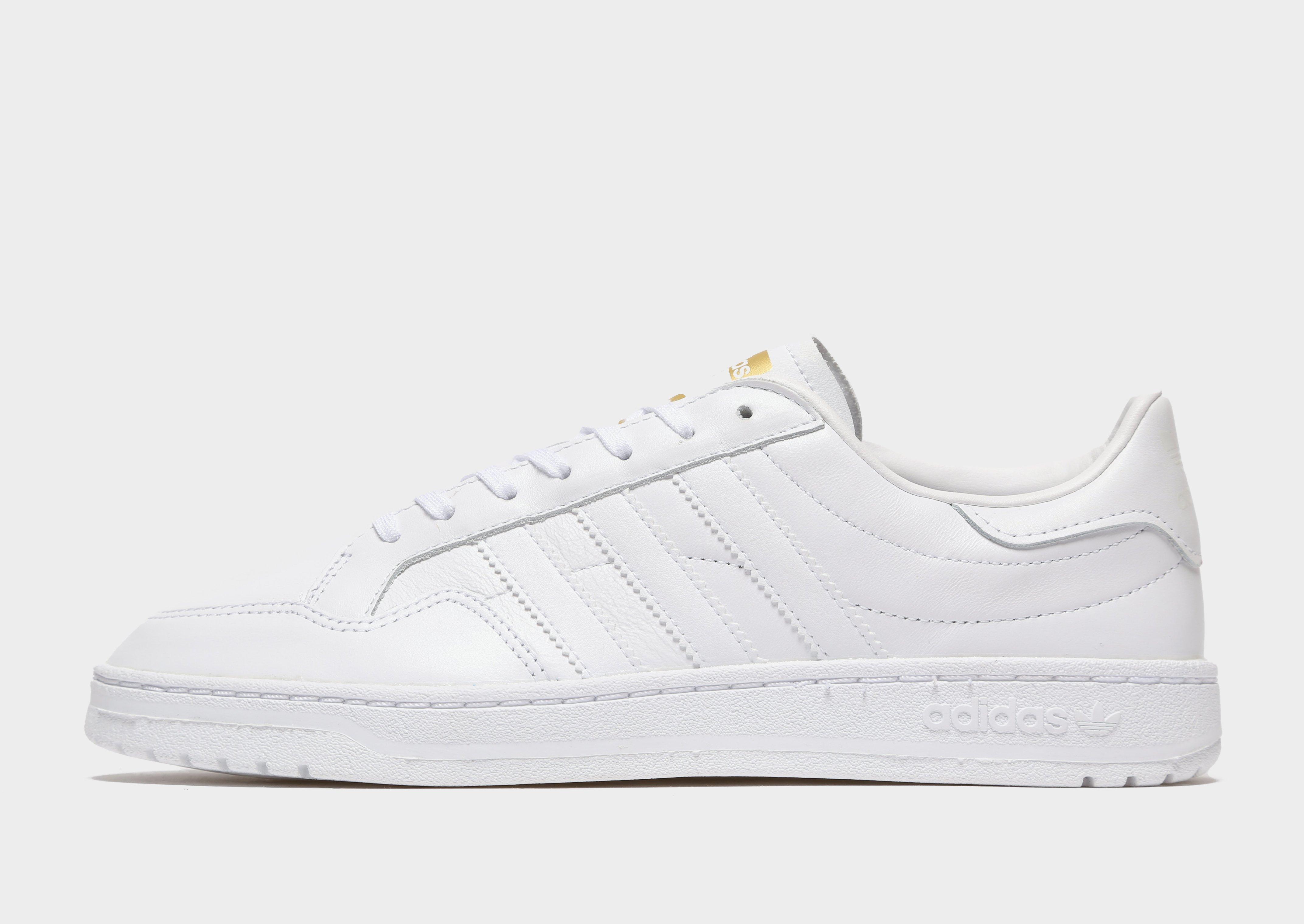 adidas originals court novice trainers