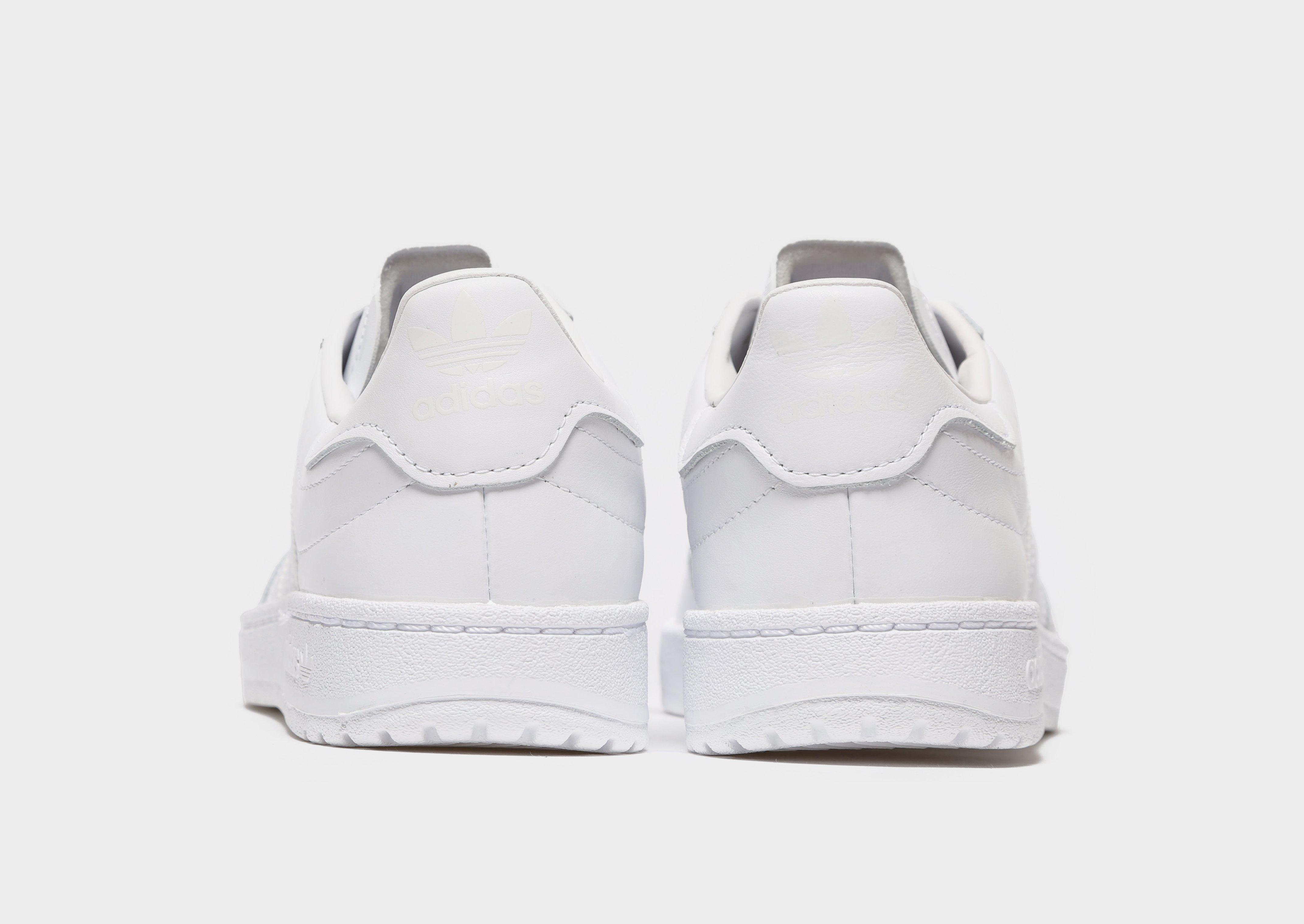 adidas originals court novice trainers