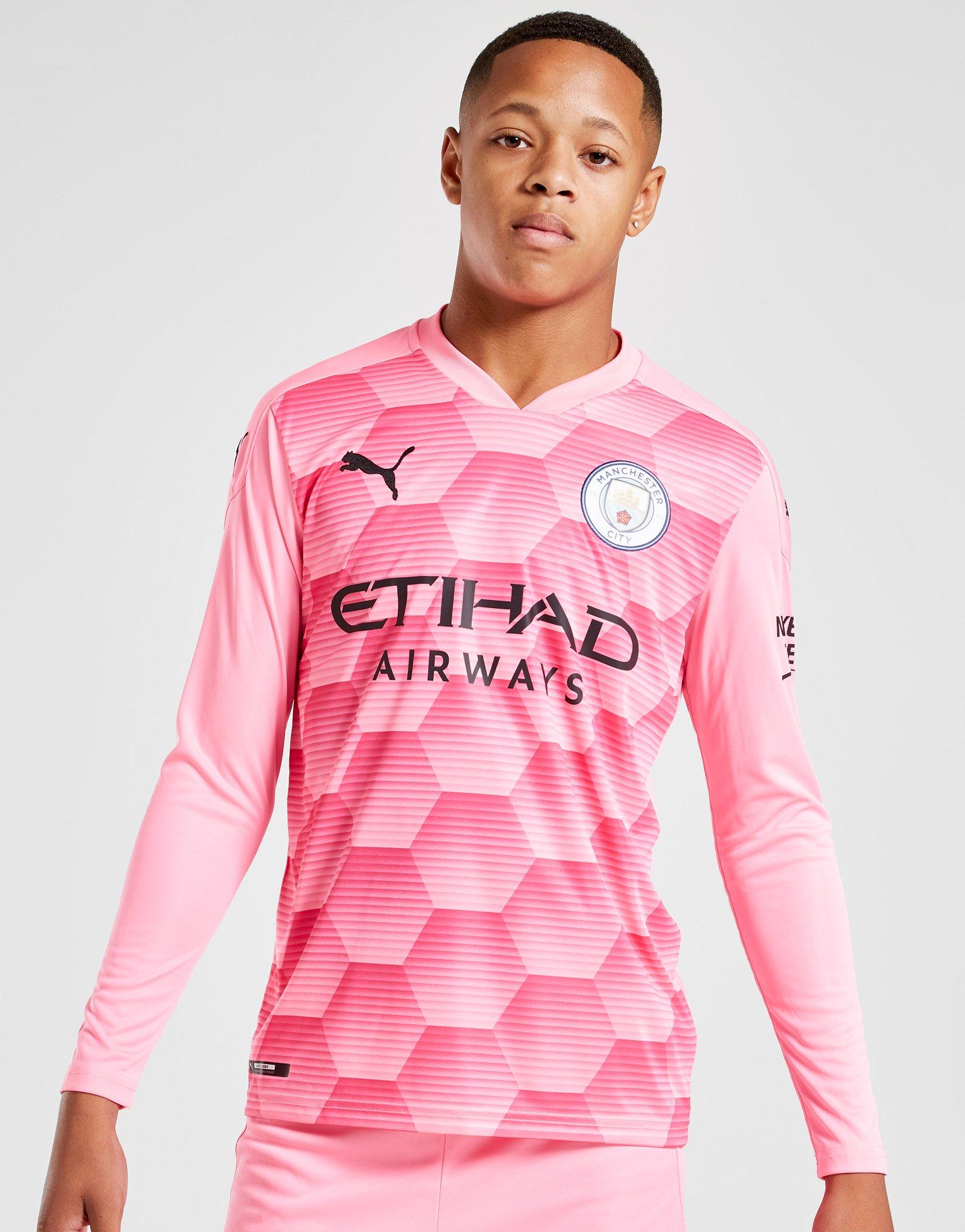 man city goalkeeper kit pink