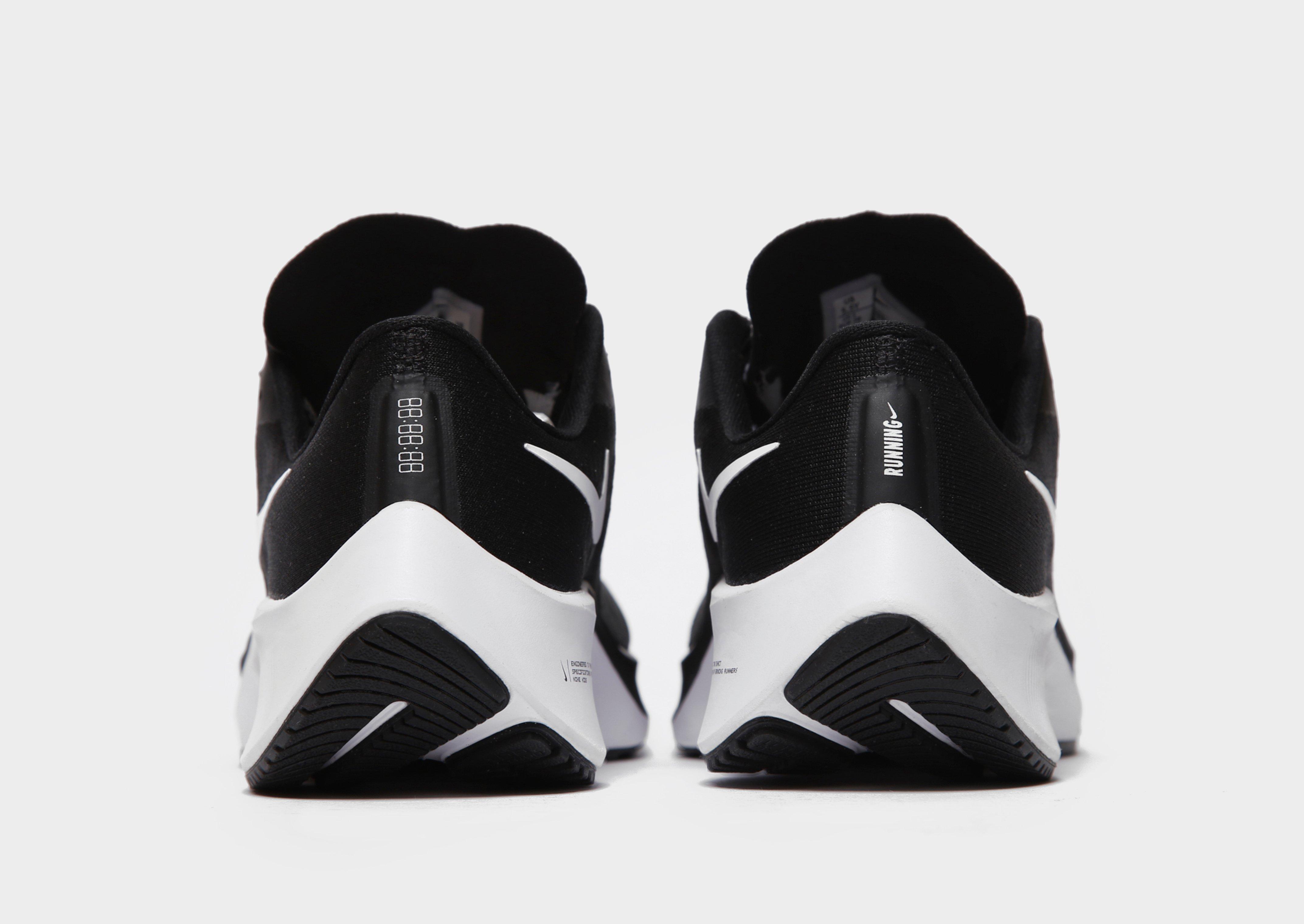 nike pegasus junior
