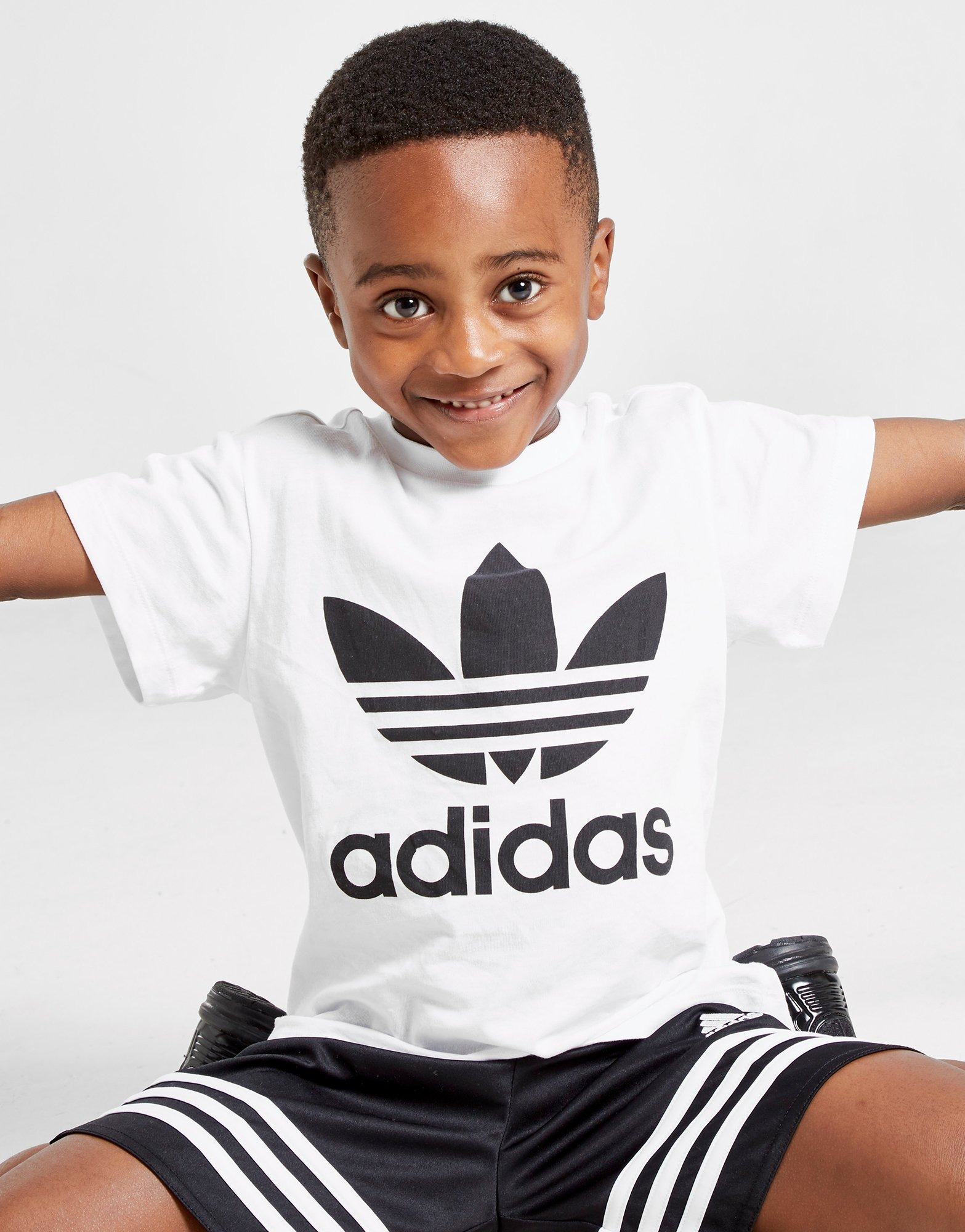 Buy adidas Originals Trefoil T-Shirt | JD Sports