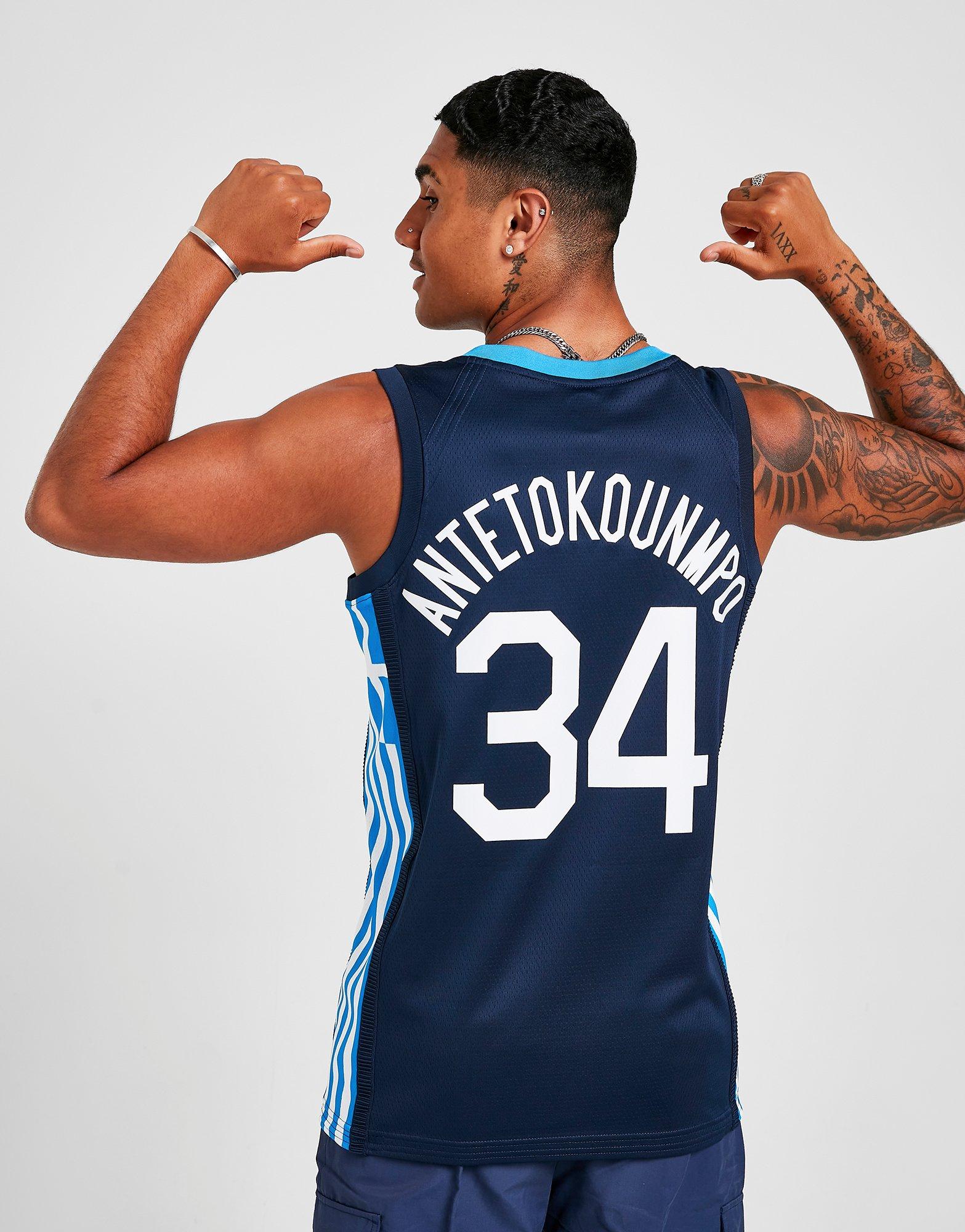 Milwaukee Bucks Giannis Antetokounmpo Blue Tracksuit