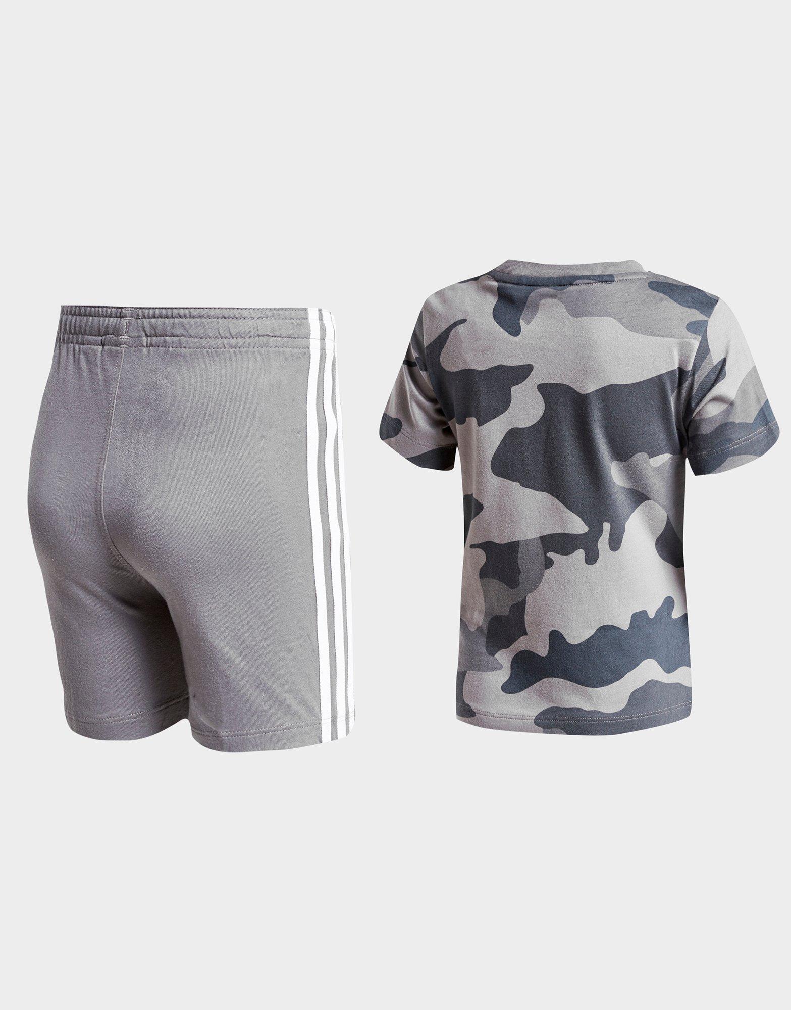 adidas t shirt shorts set