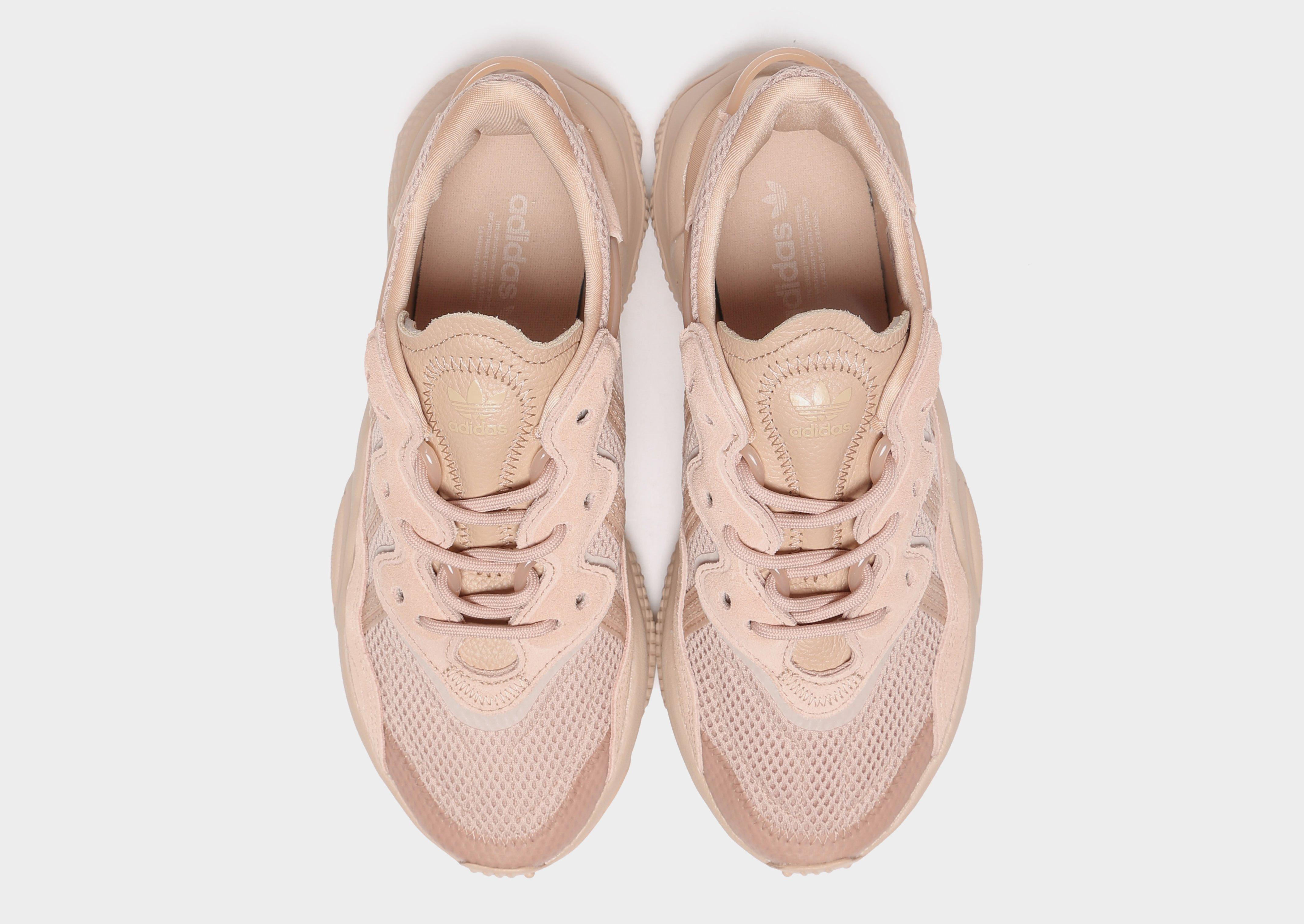 ozweego beige womens