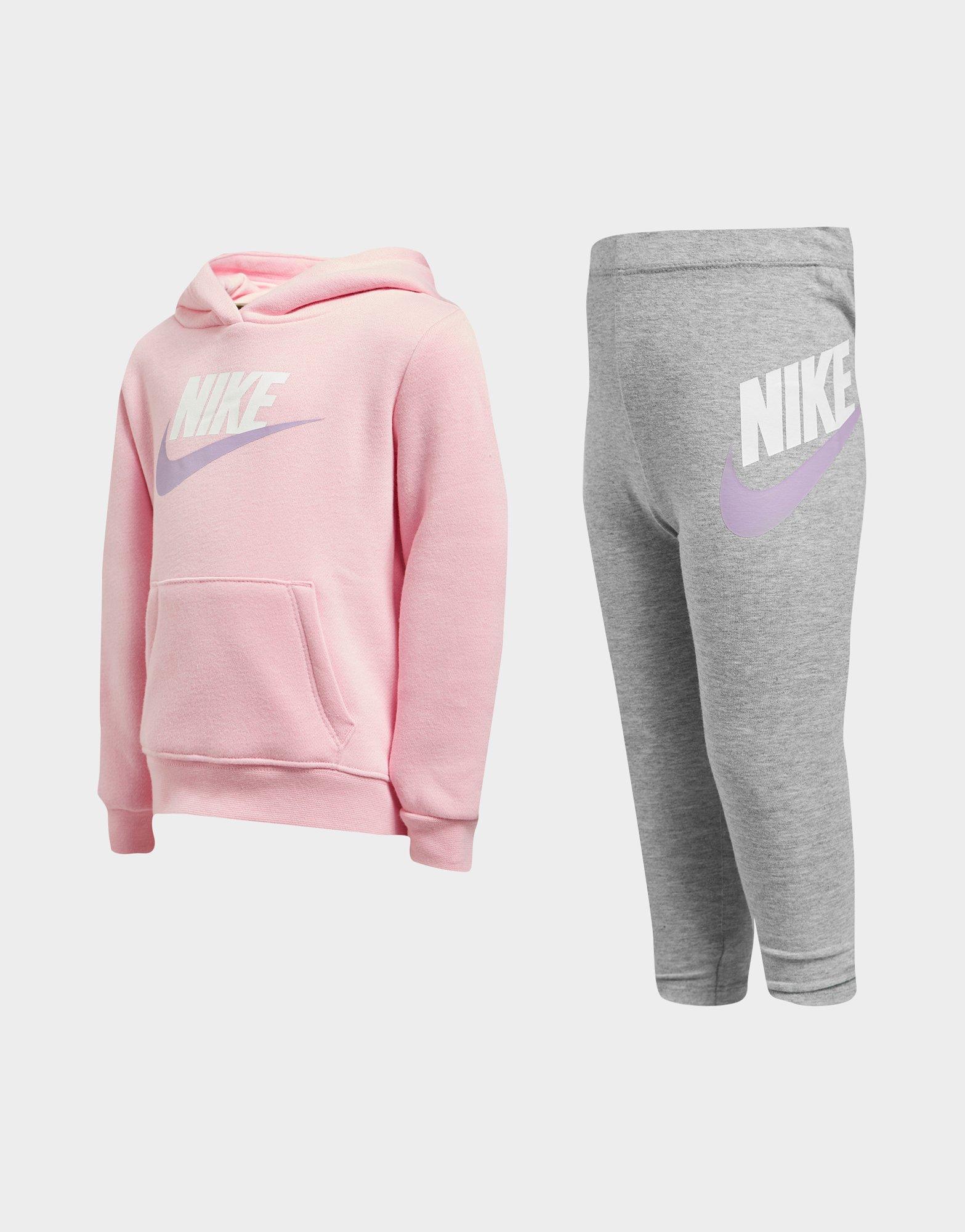 nike club overhead hooded top