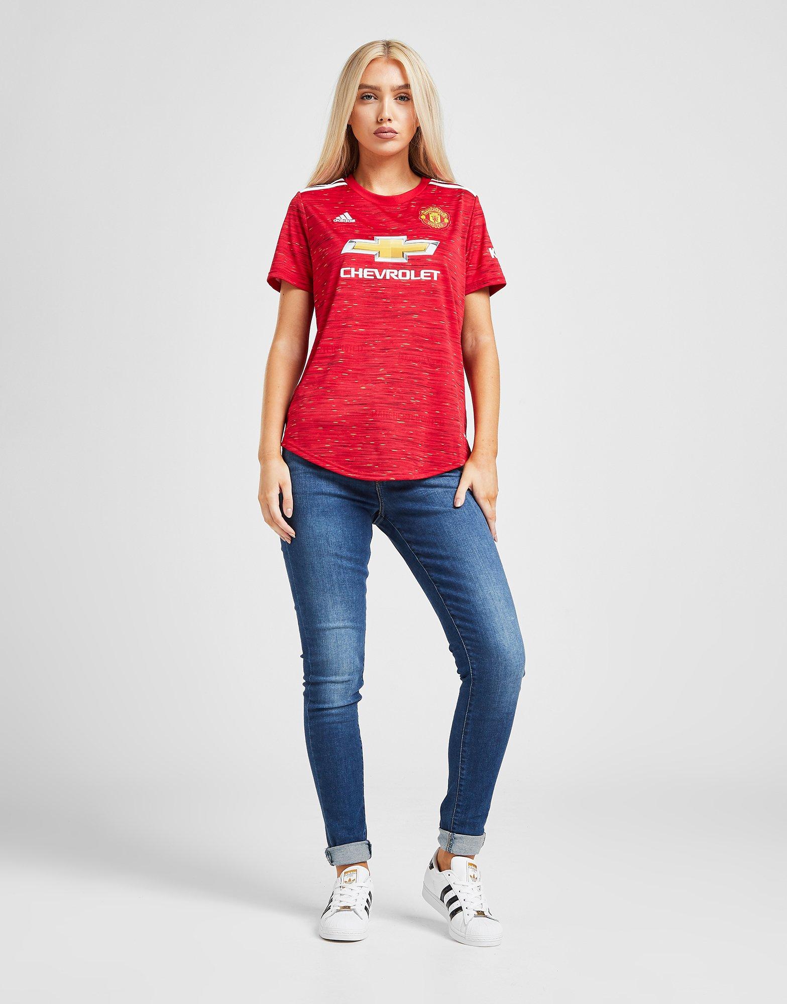 red adidas outfit women's