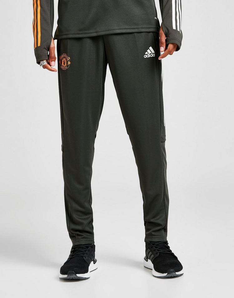 nike manchester united track pants