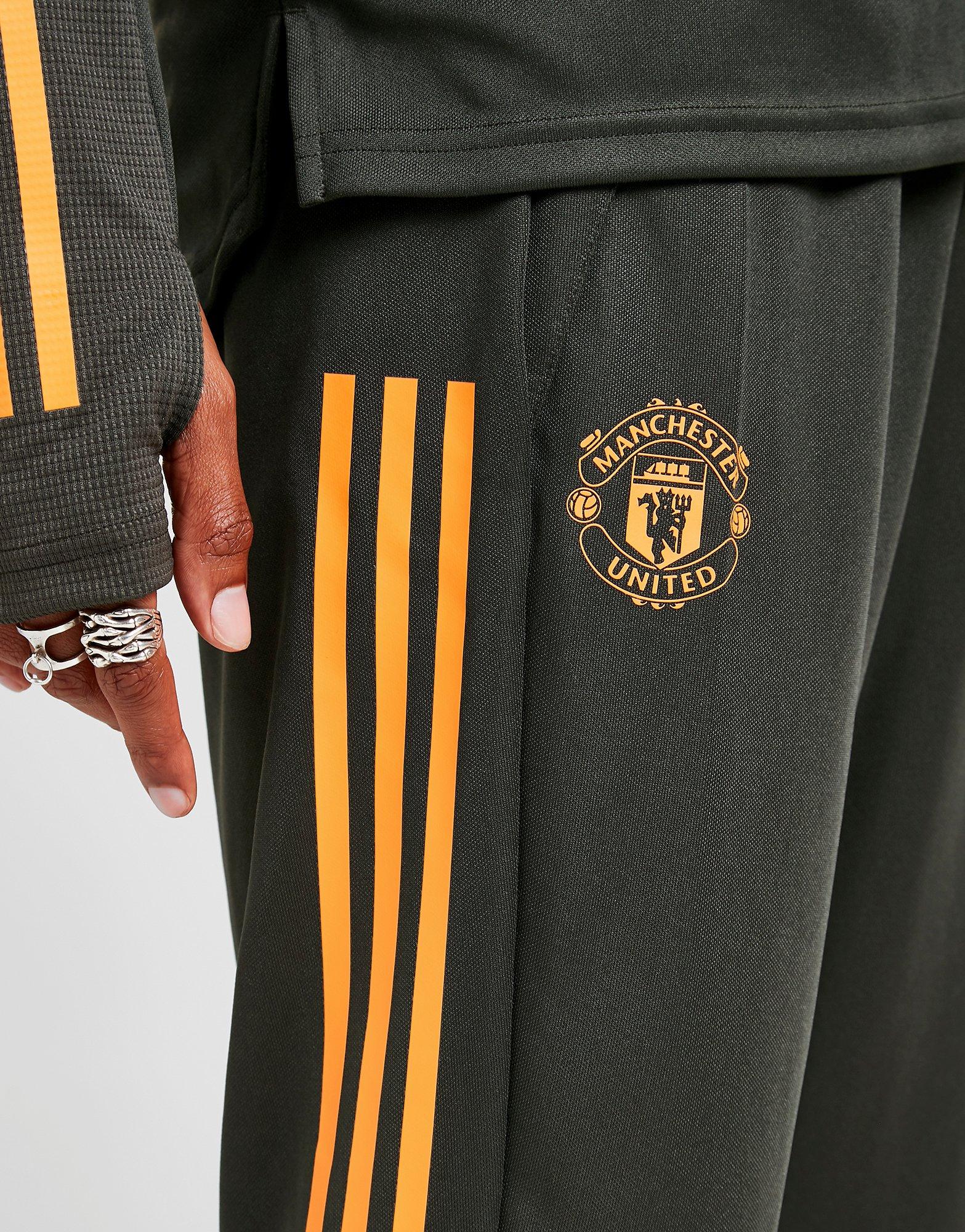 man utd tracksuit bottoms