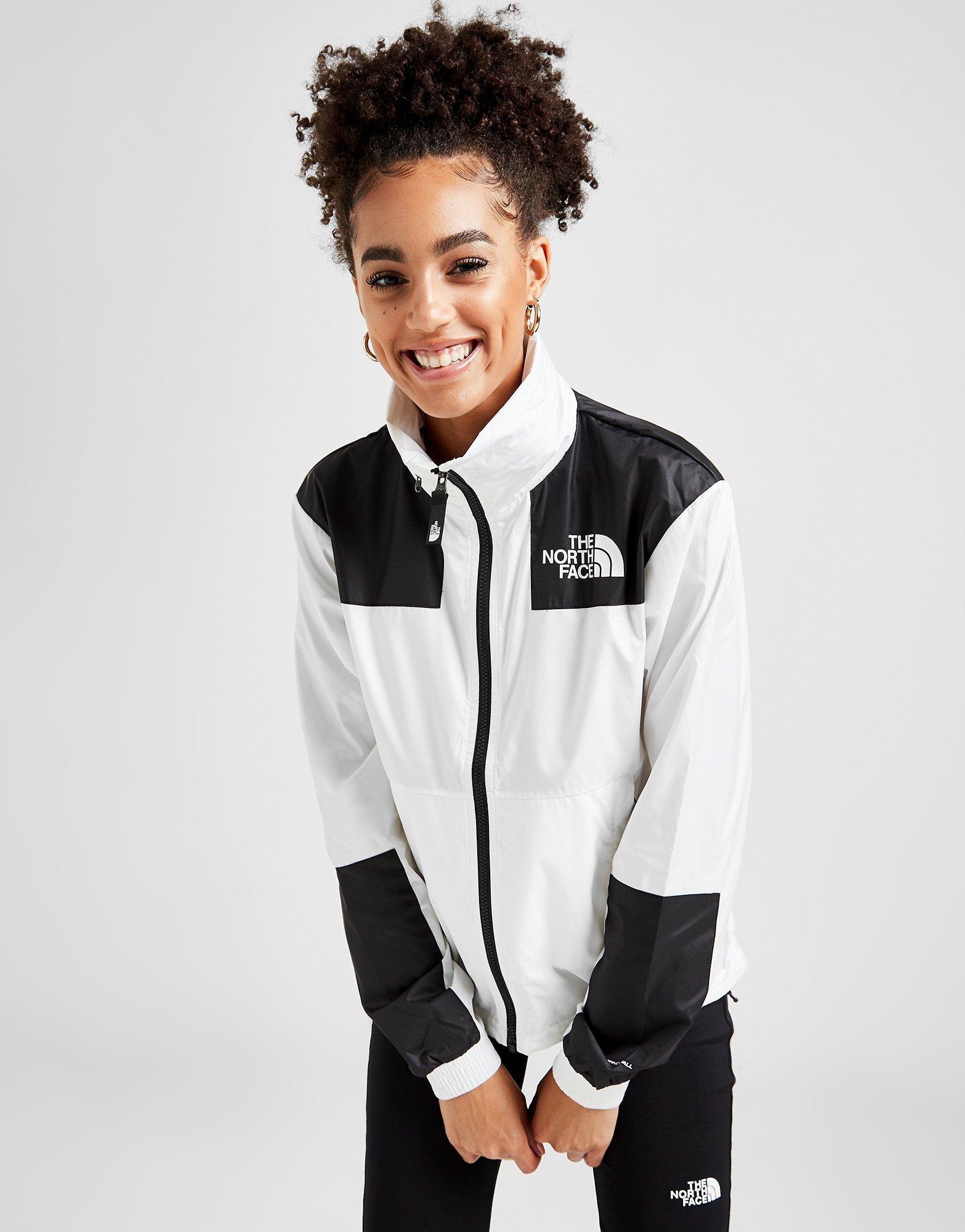 north face windrunner