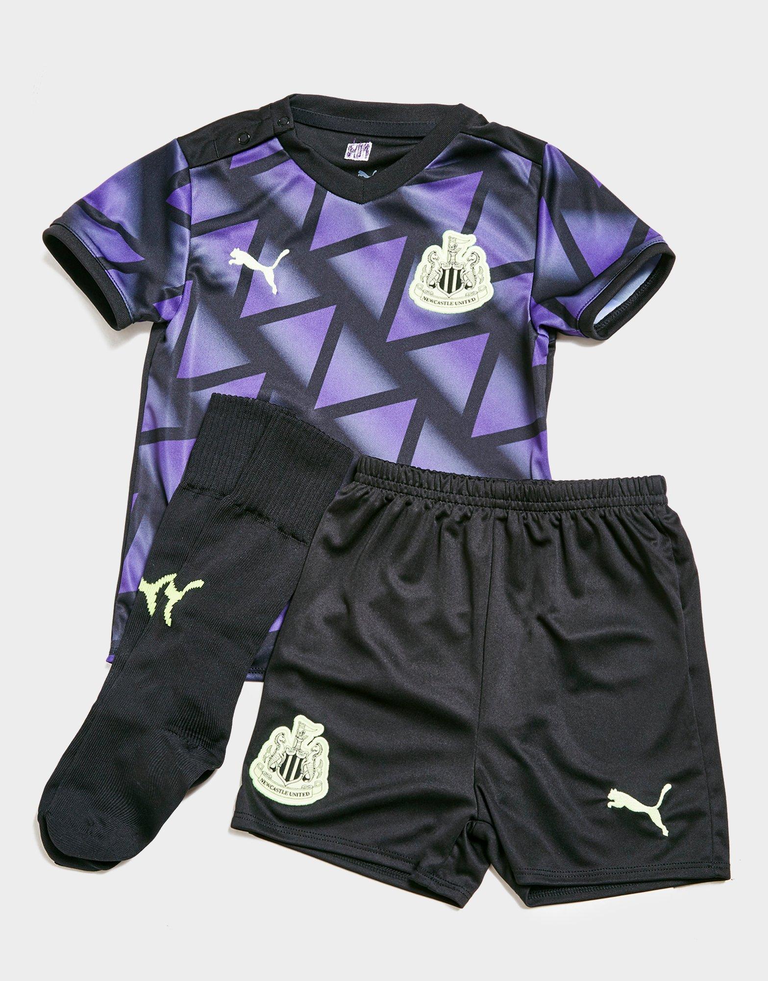 newcastle united third kit