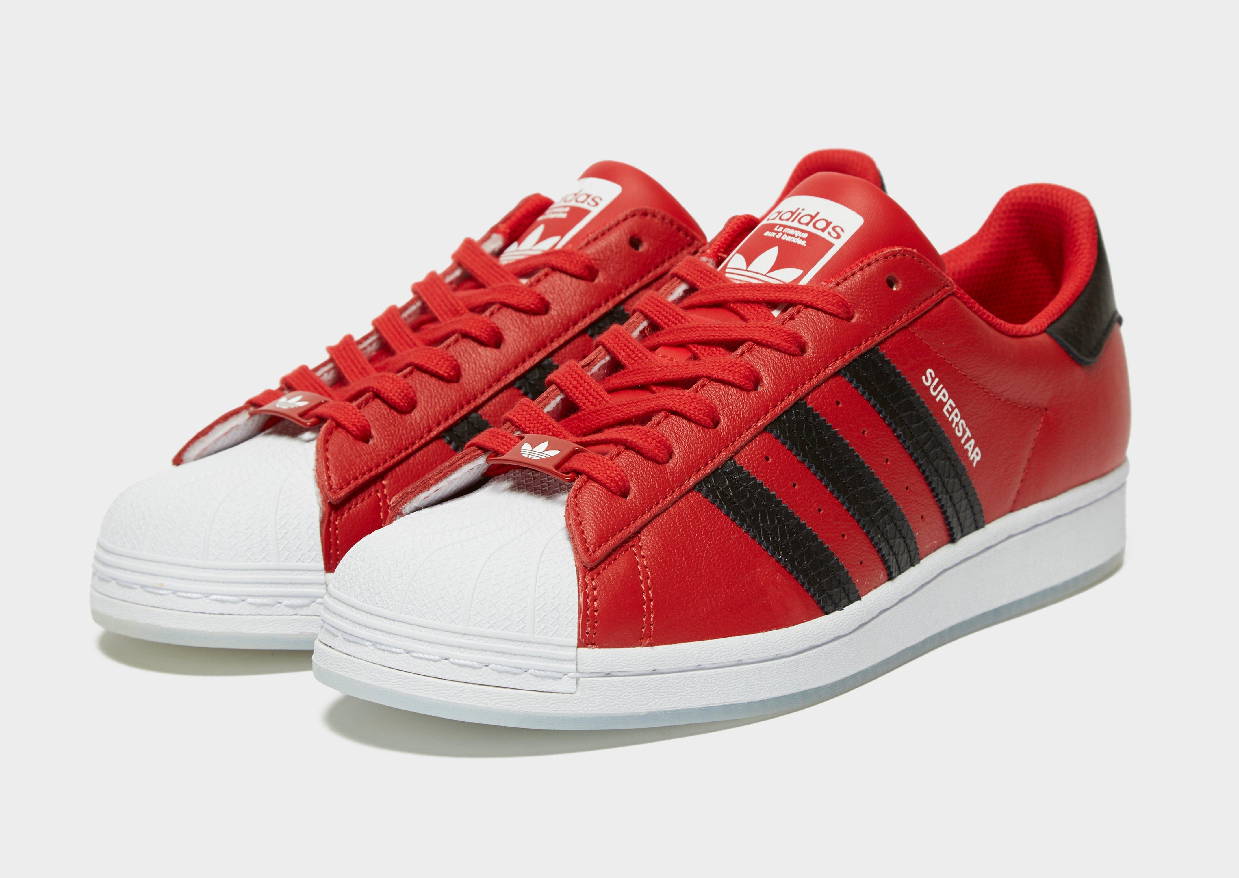 superstar homme rouge