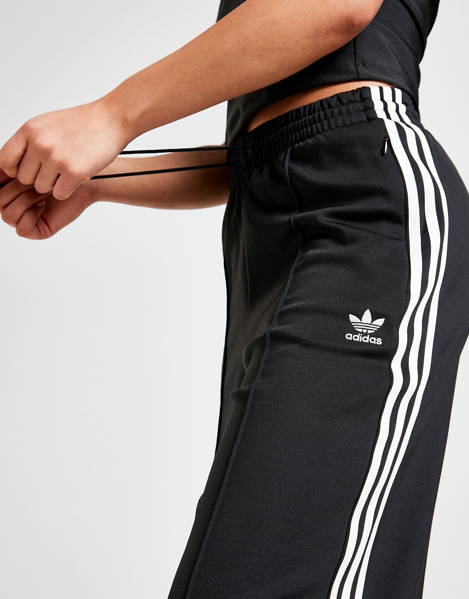 adidas loose fit joggers