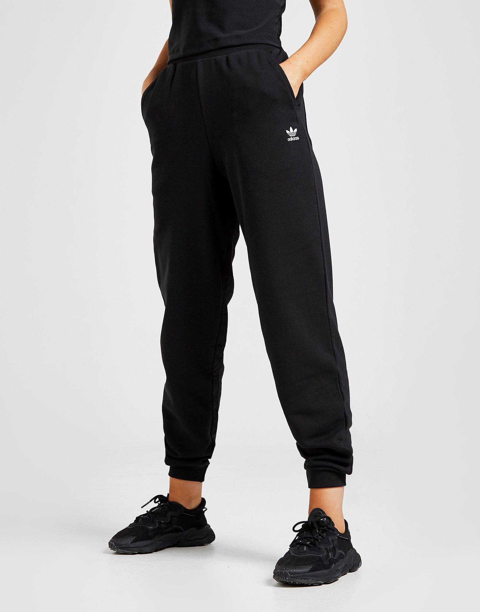 adidas originals essential trefoil cuffed fleece pants
