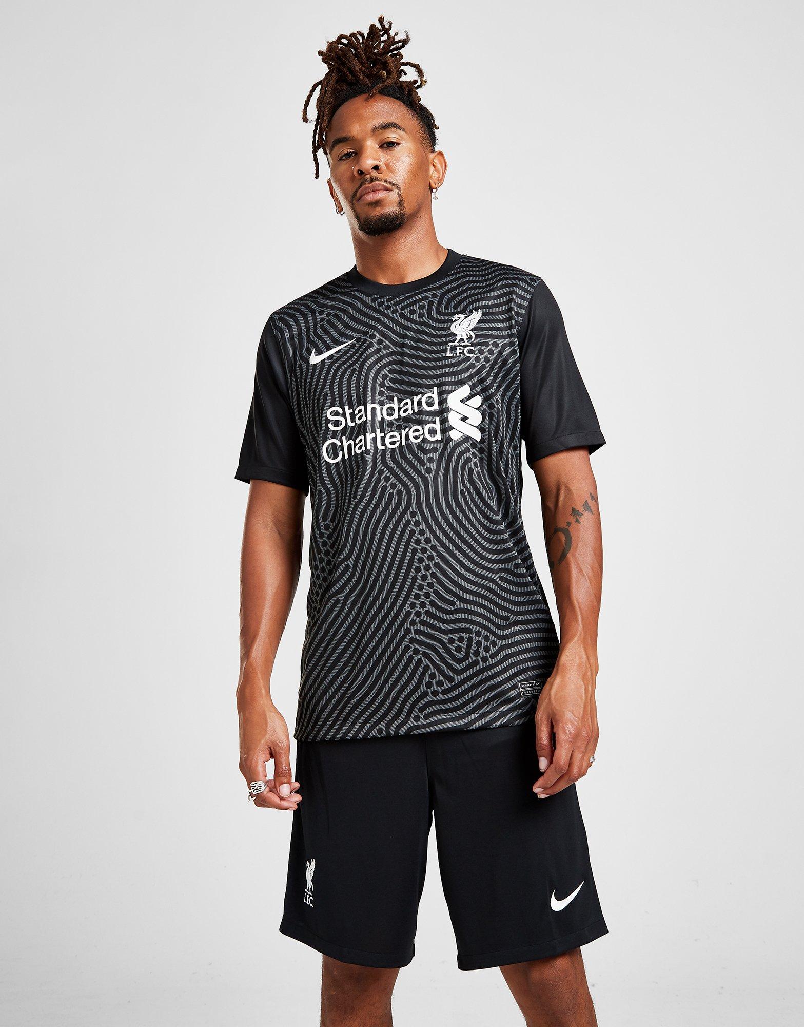 liverpool nike shorts