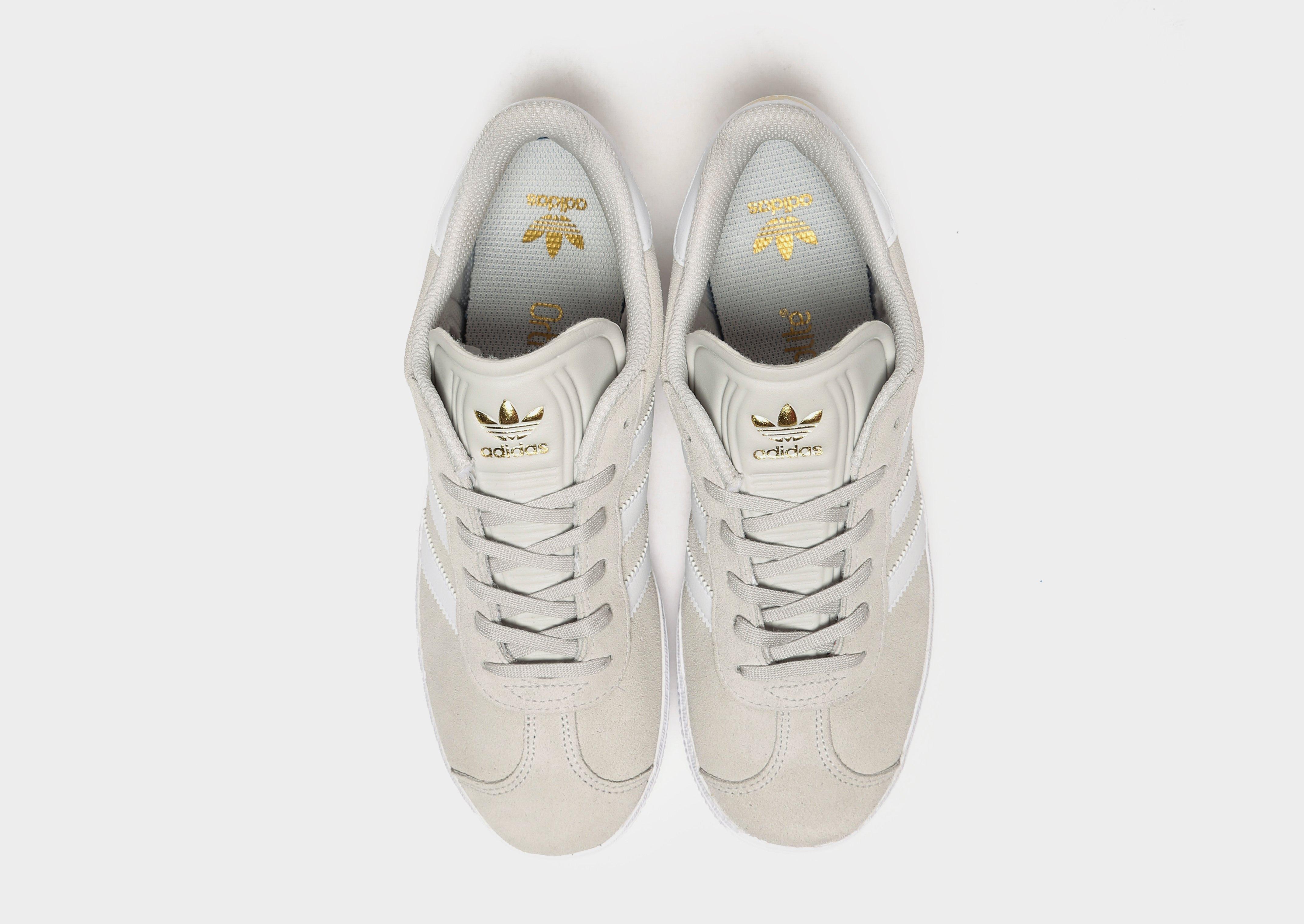 adidas gazelle white junior