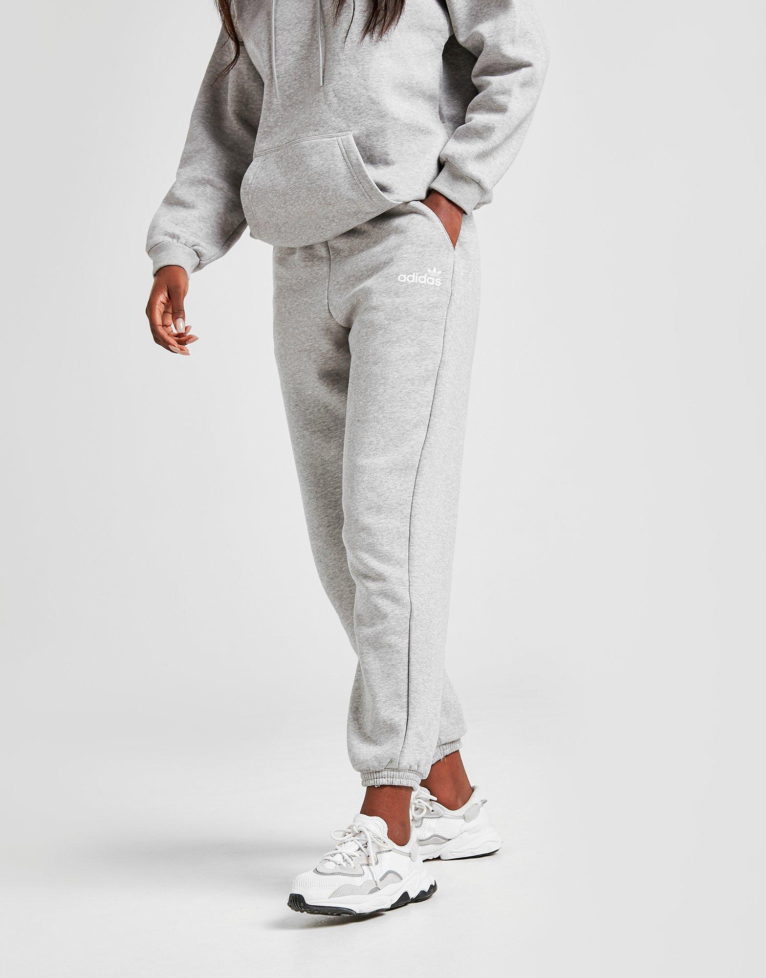 linear fleece jogger set