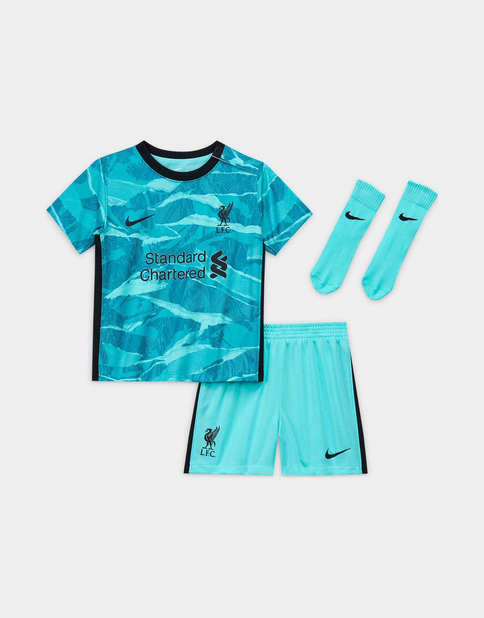 liverpool football kit