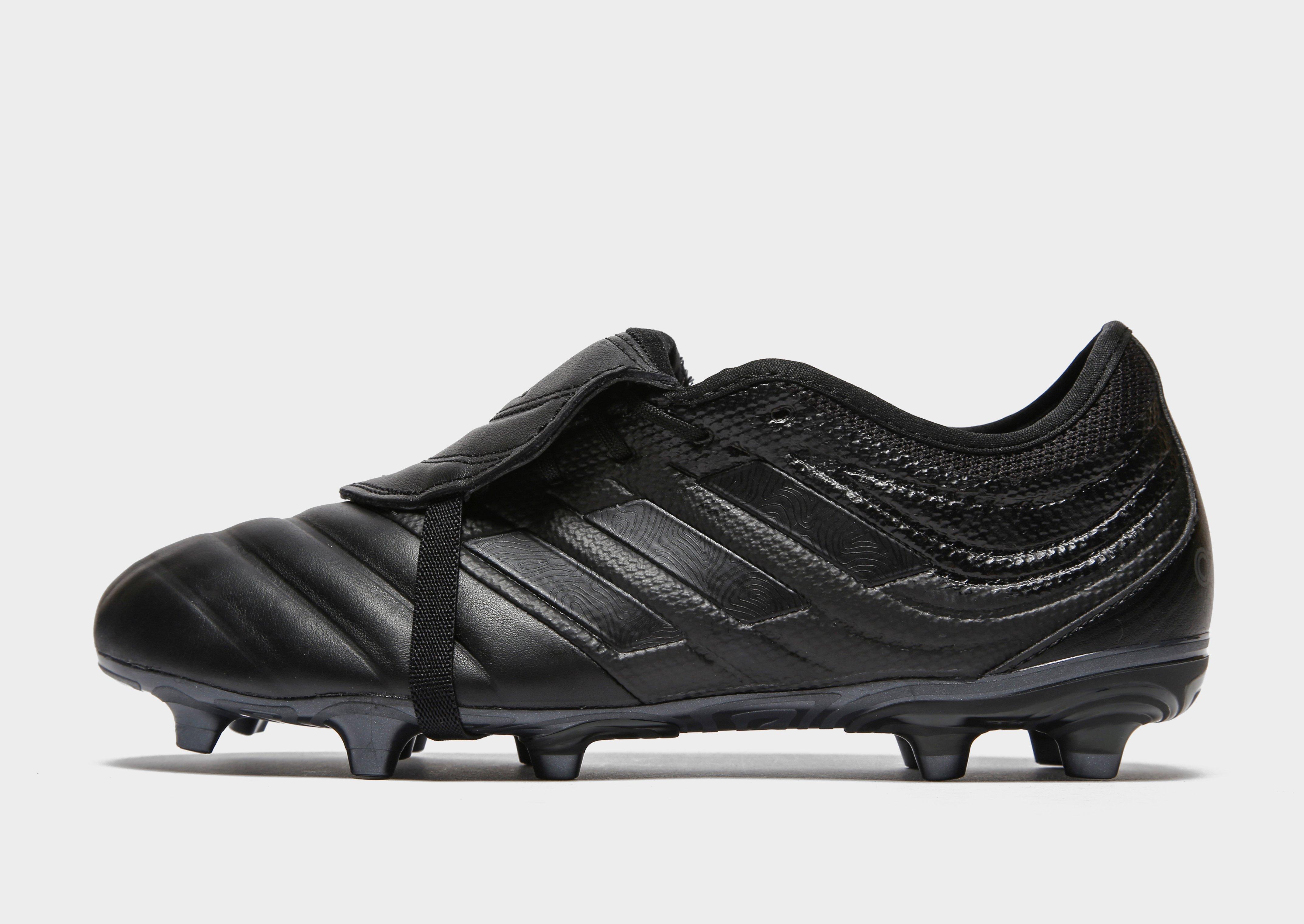 black adidas copa