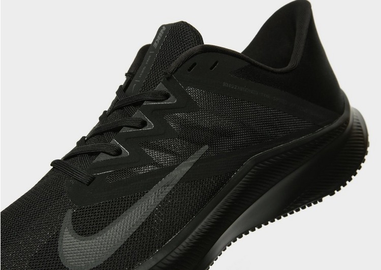 Nike Quest 3