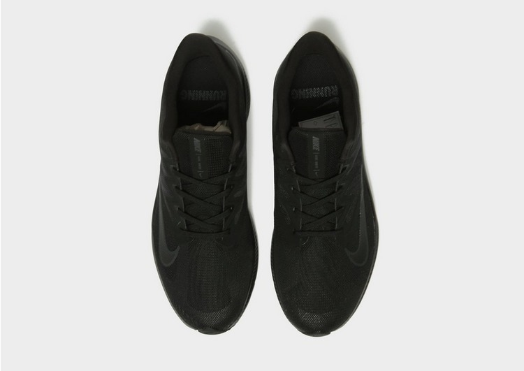 Nike Quest 3