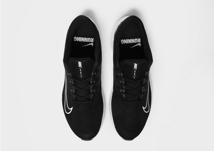 Nike Quest 3