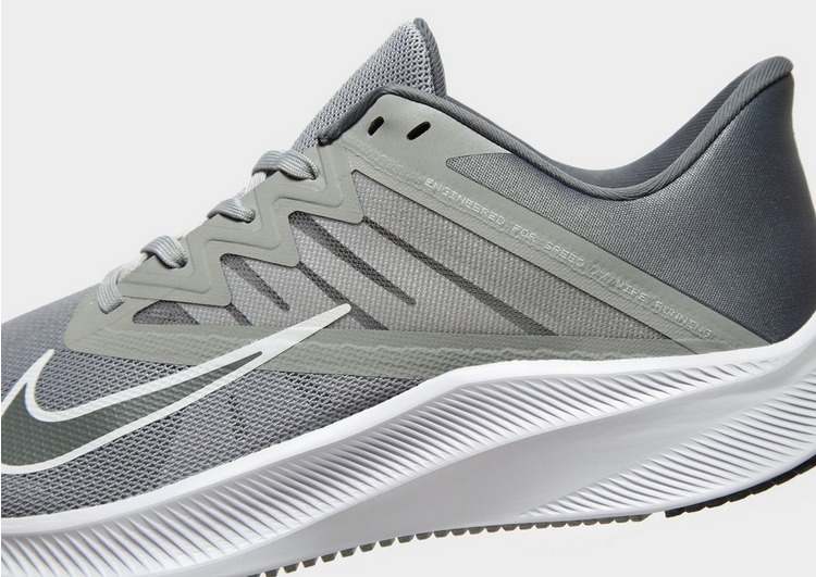 Nike Quest 3