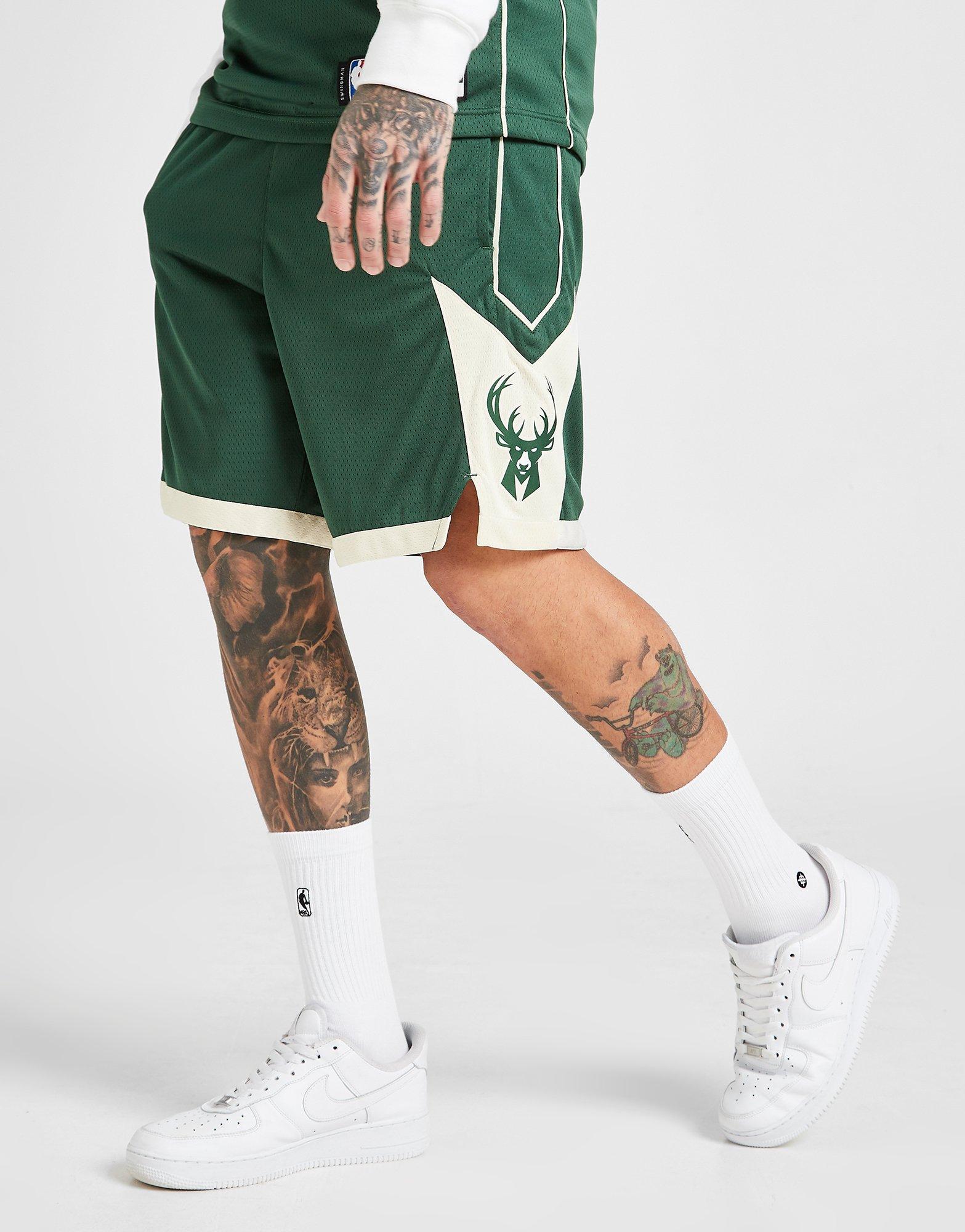 Milwaukee Bucks Nike Youth 2021/22 City Edition Courtside Swingman Shorts -  White
