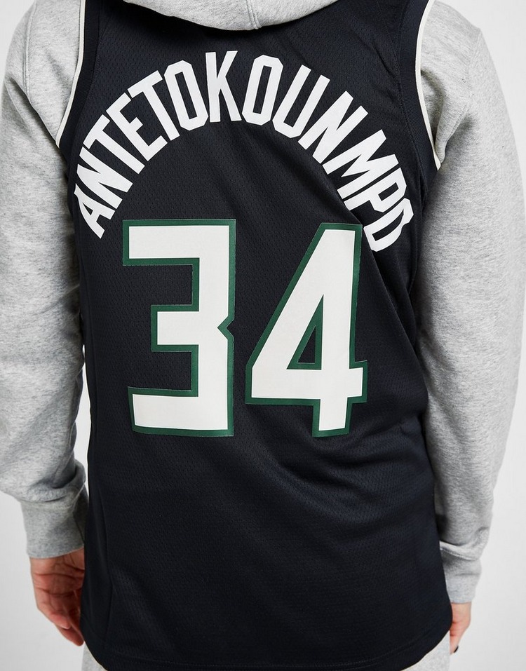 jordan 1 milwaukee bucks