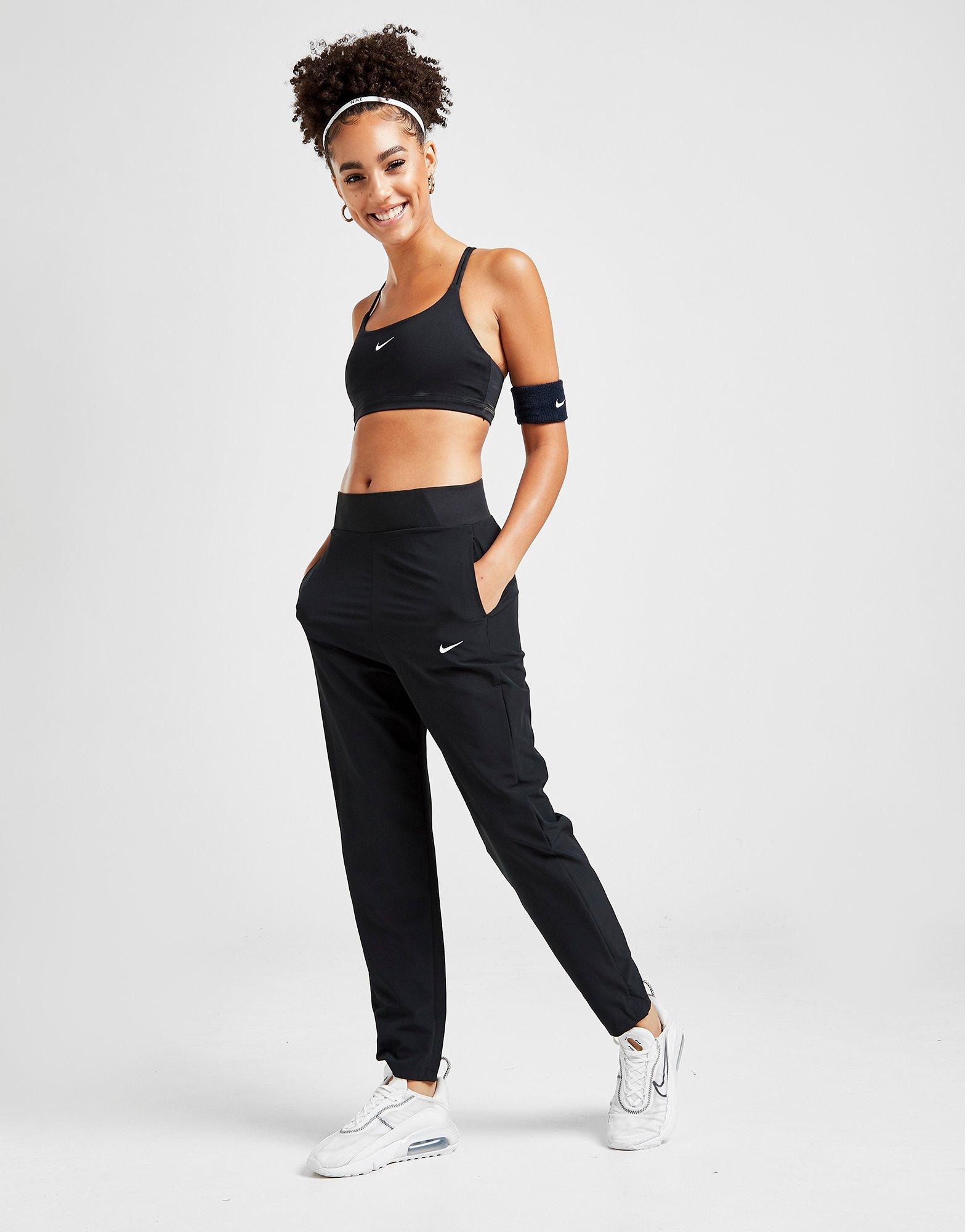 nike womens femme training