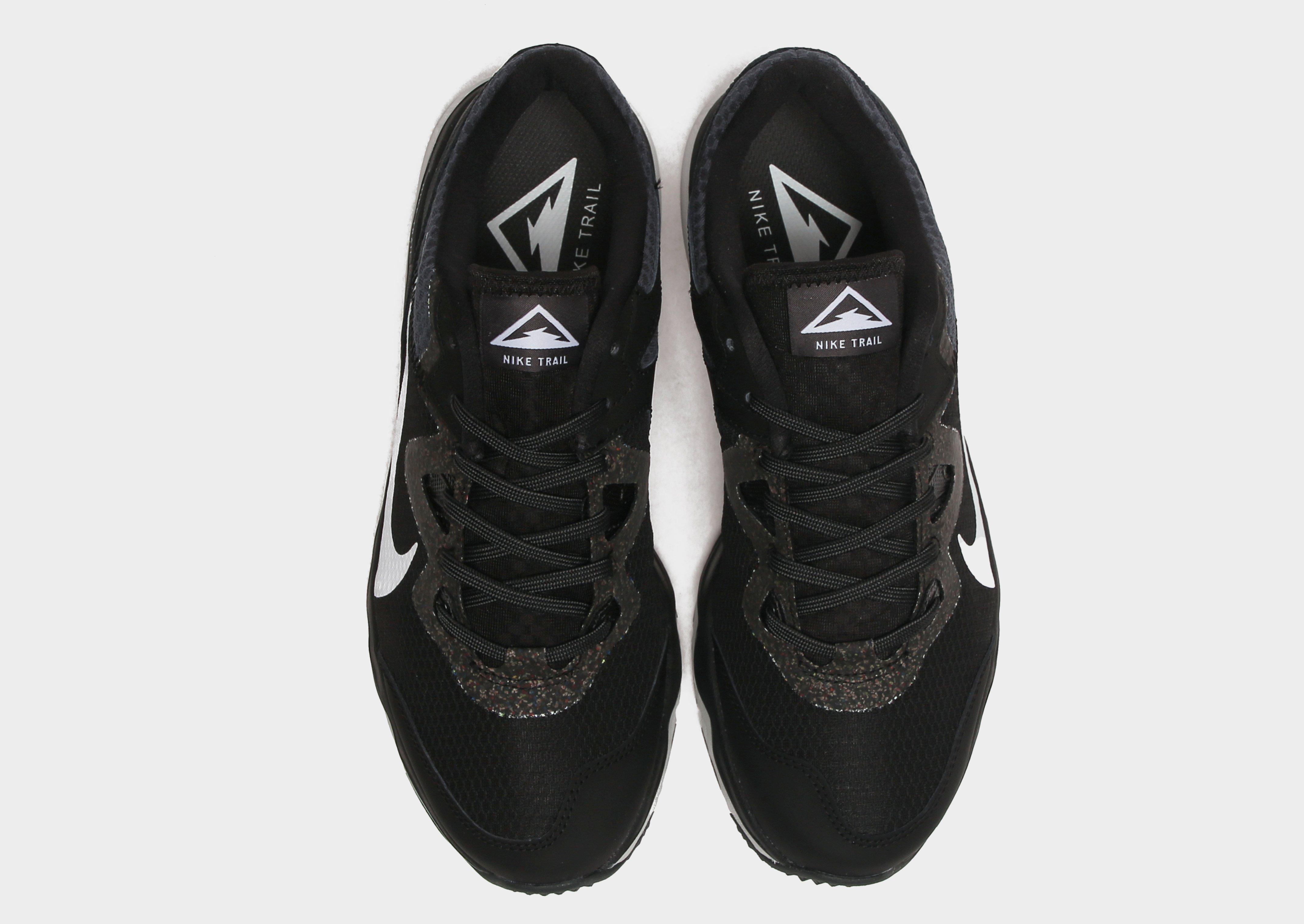 Nike Juniper Trail
