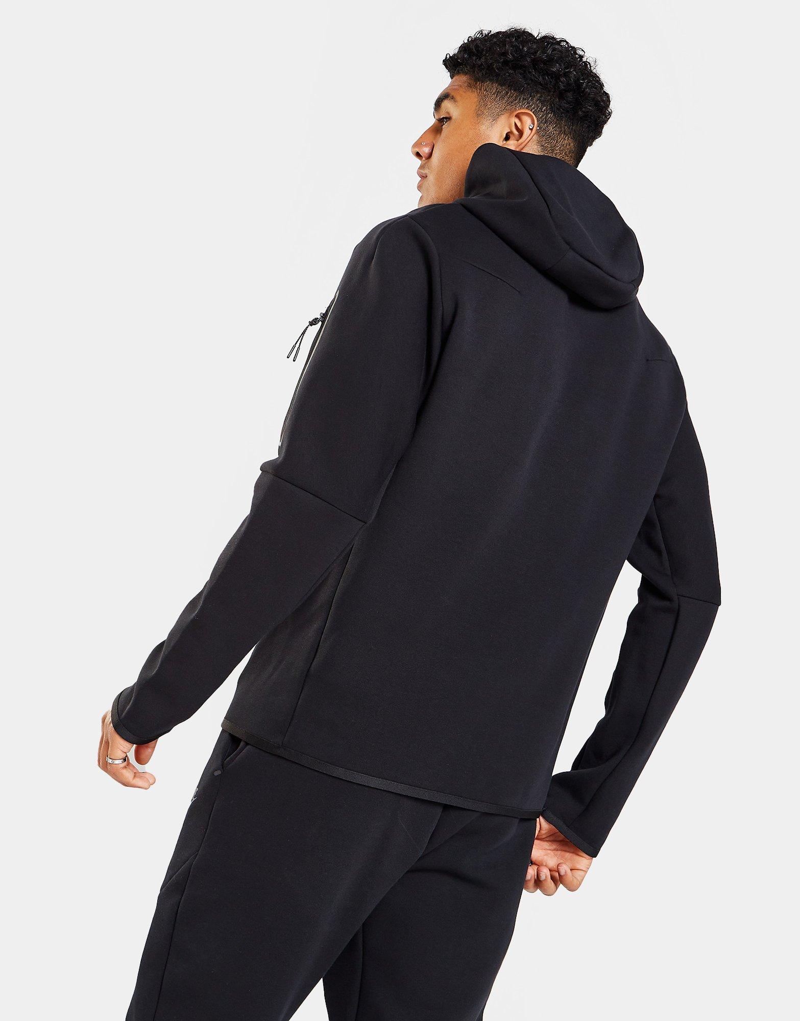 black nike tech fleece hoodie xs