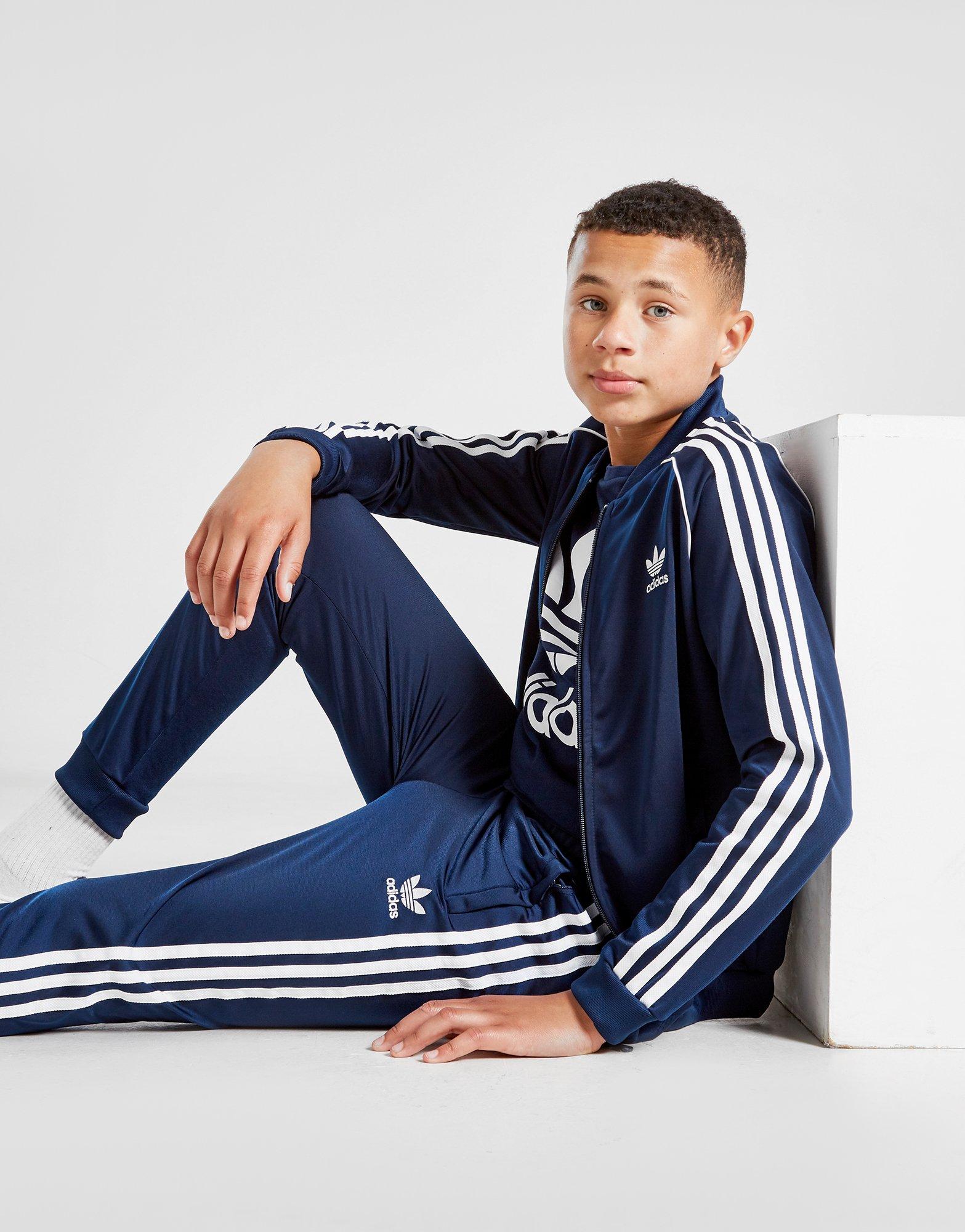 pantaloni al ginocchio adidas