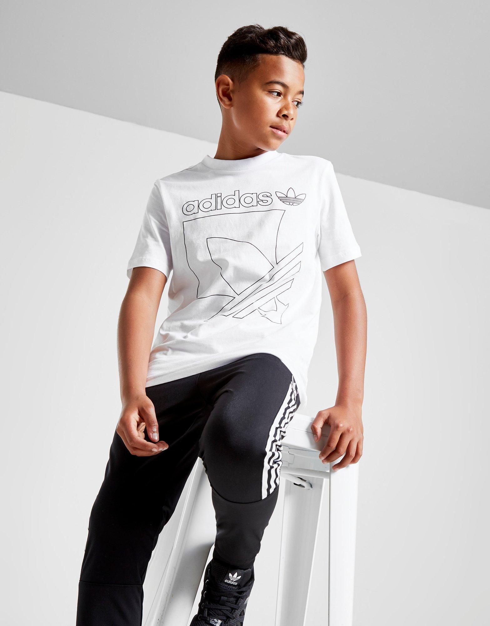 adidas originals badge