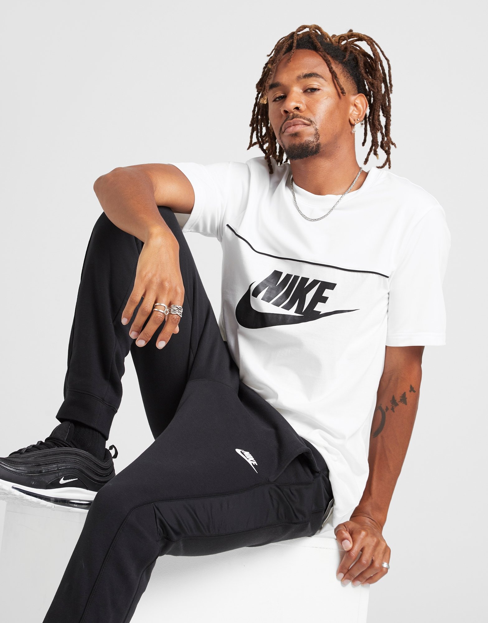 white nike t shirt jd