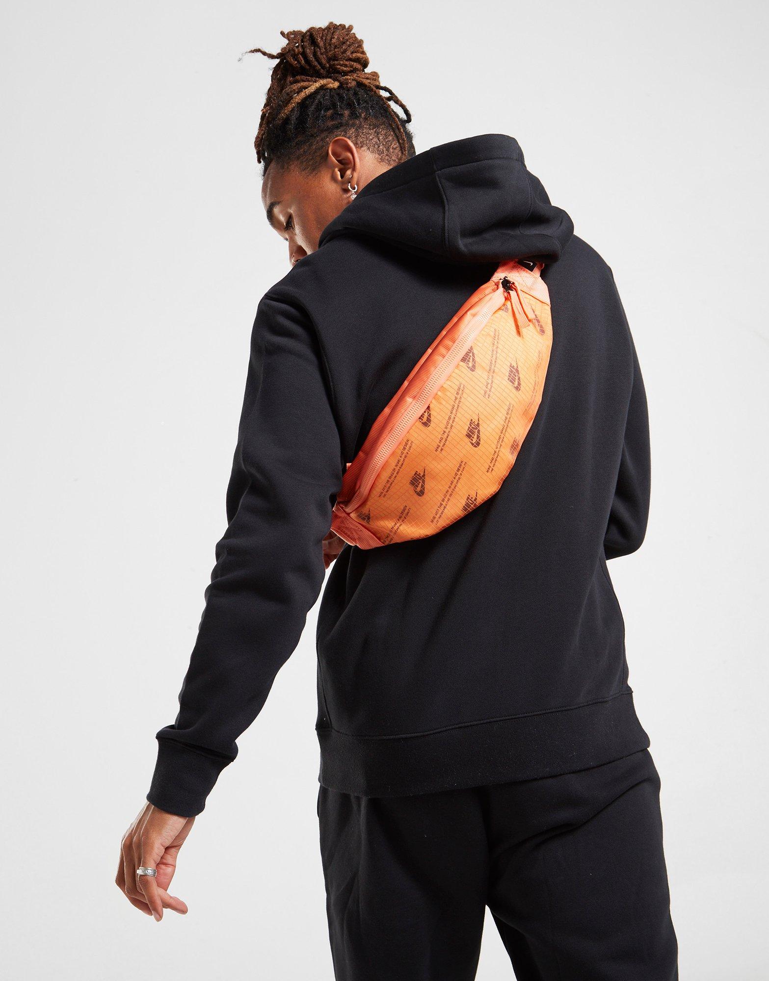 nike nk heritage hip pack