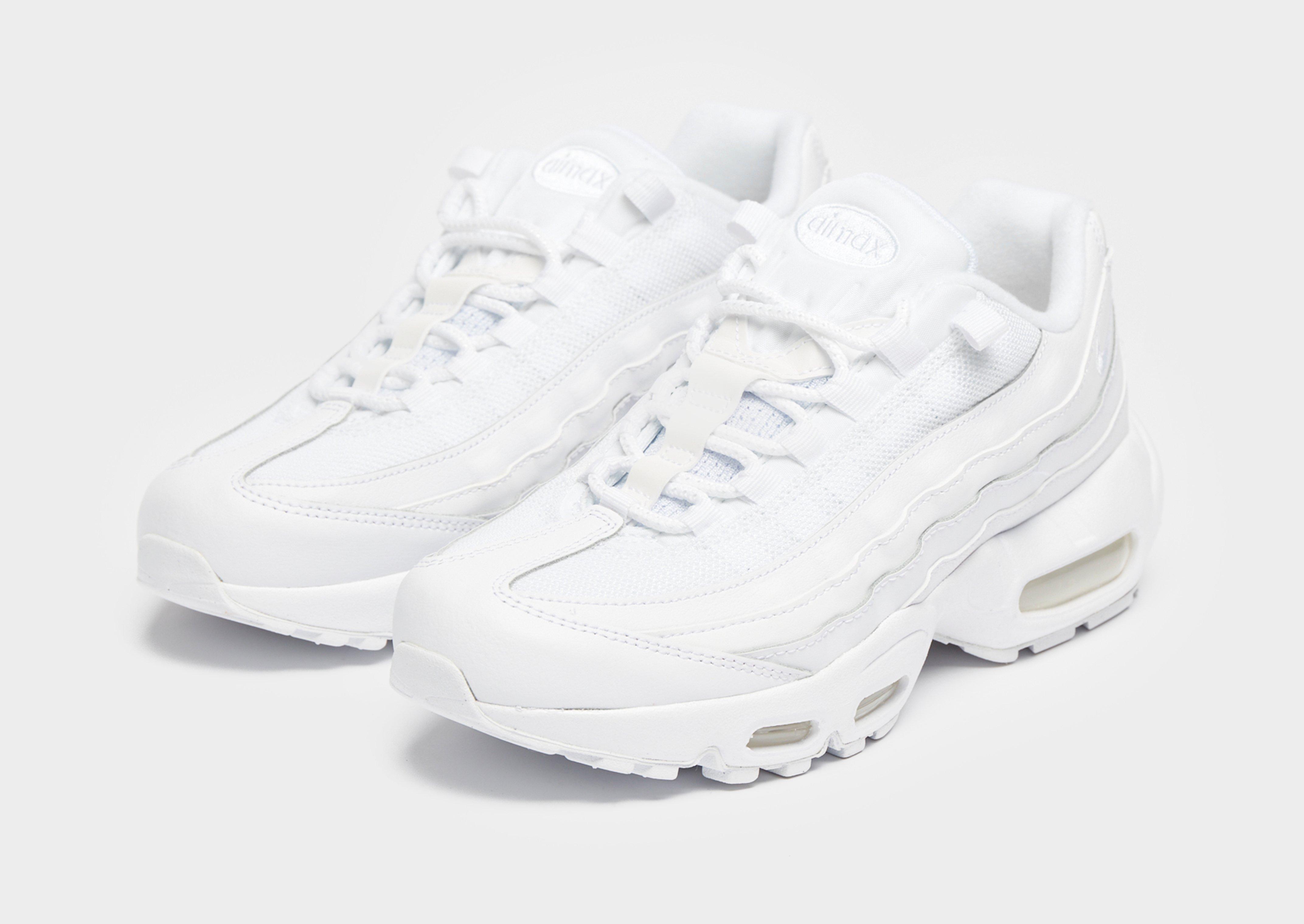 white nike 95 junior