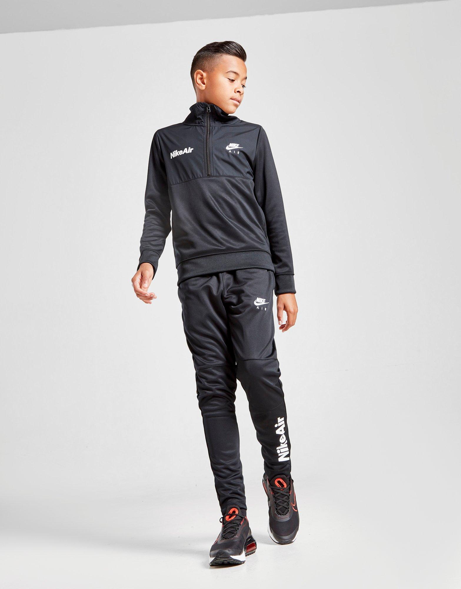 black nike full tracksuit