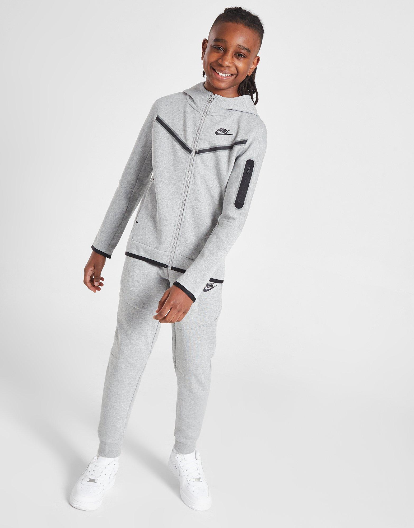 nike grey hoodie junior