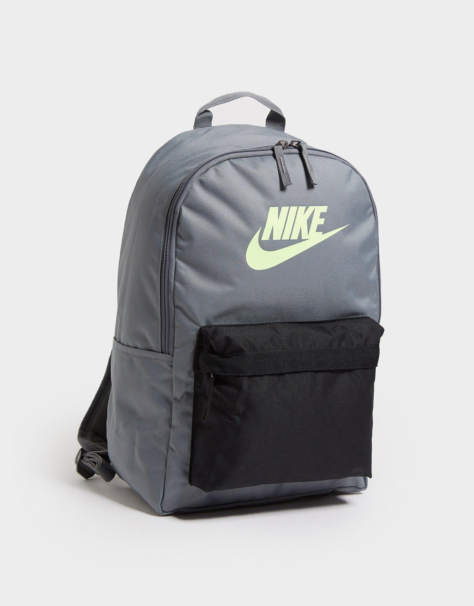 nike heritage animal backpack