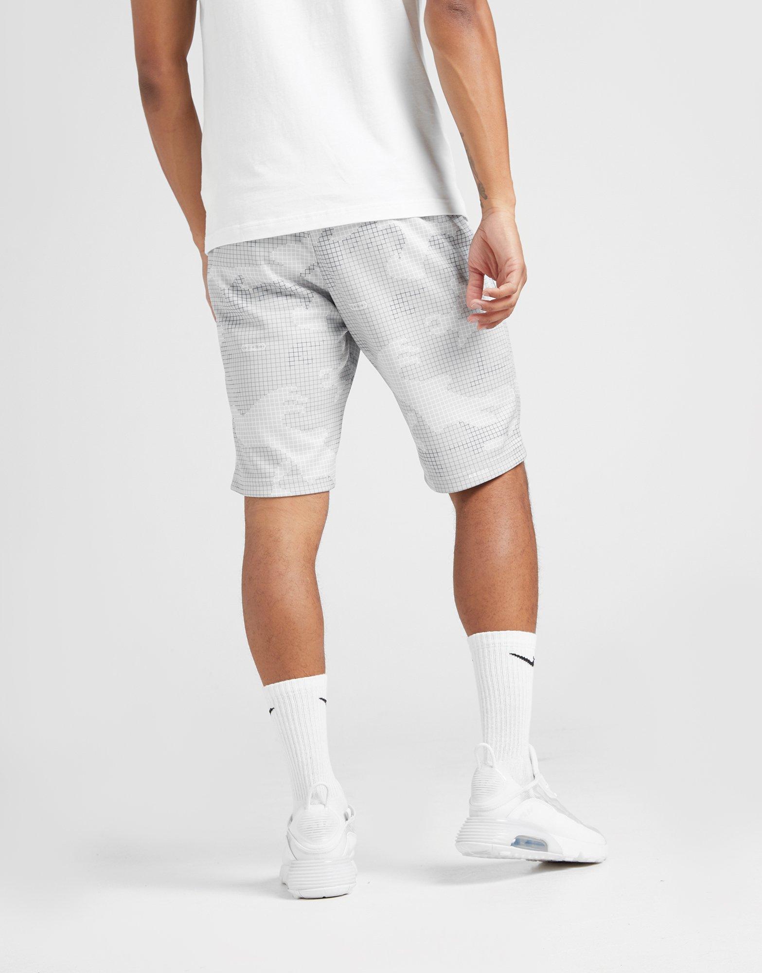 air max 1 with shorts