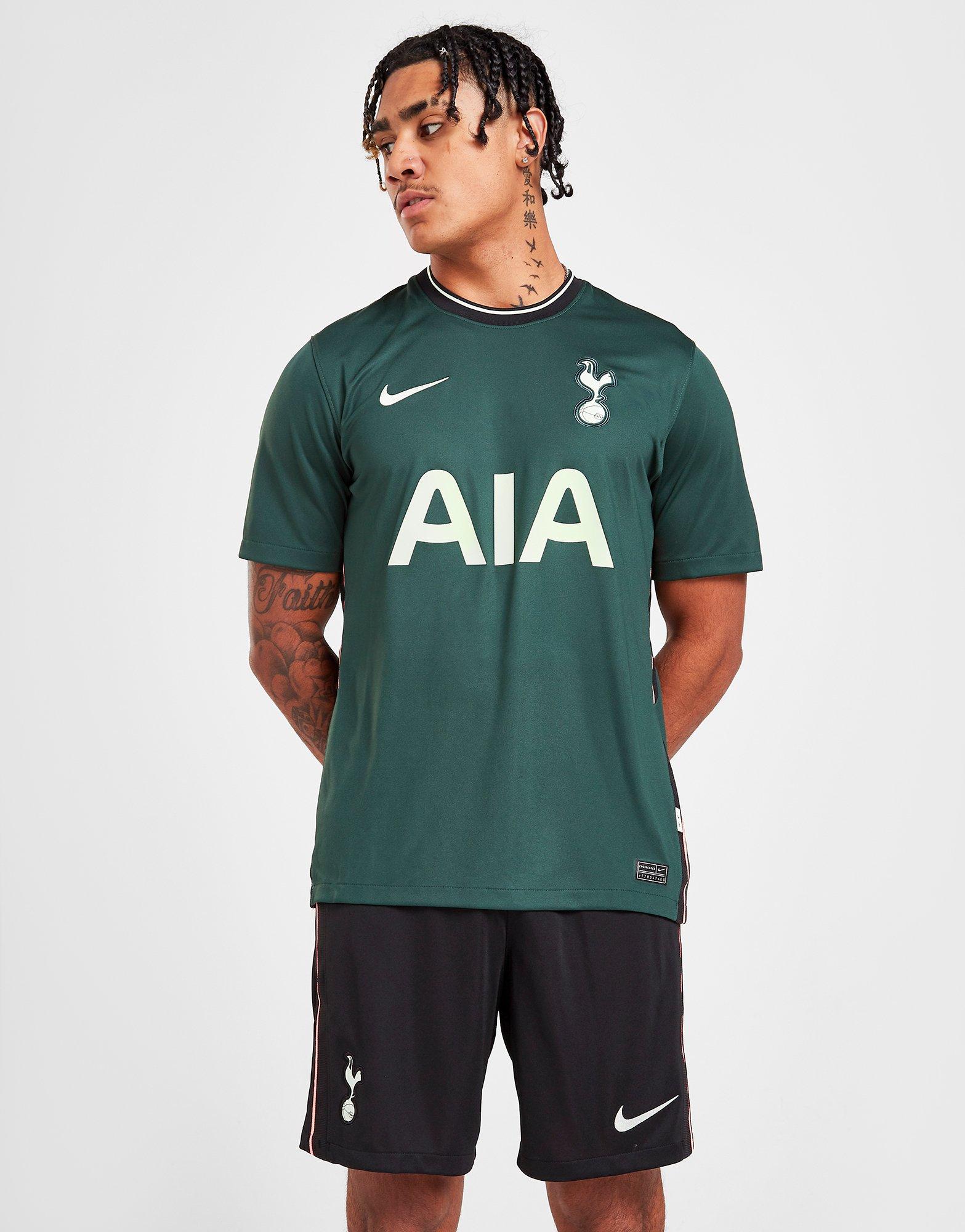 tottenham shorts nike