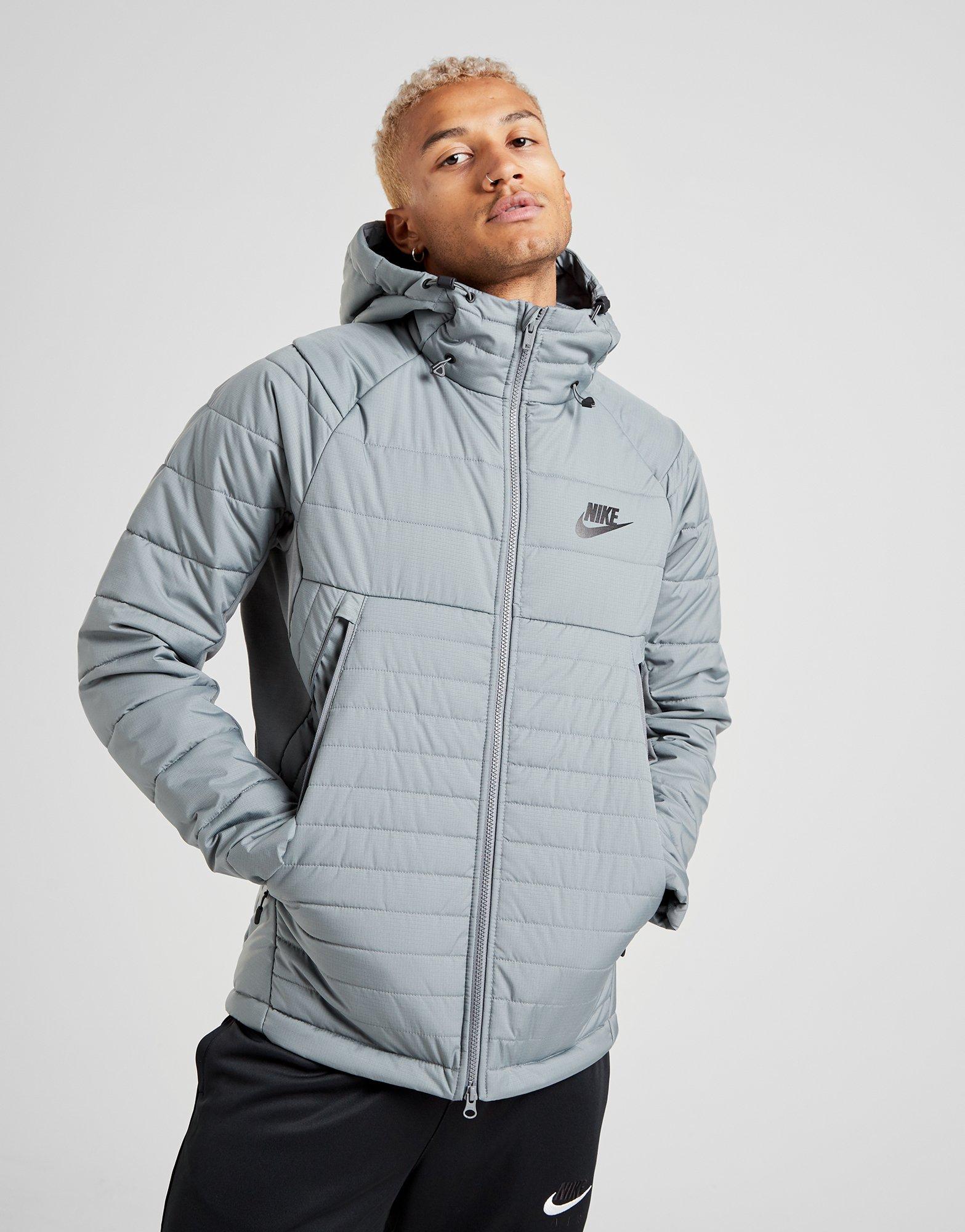 nike synthetic fill hybrid jacket