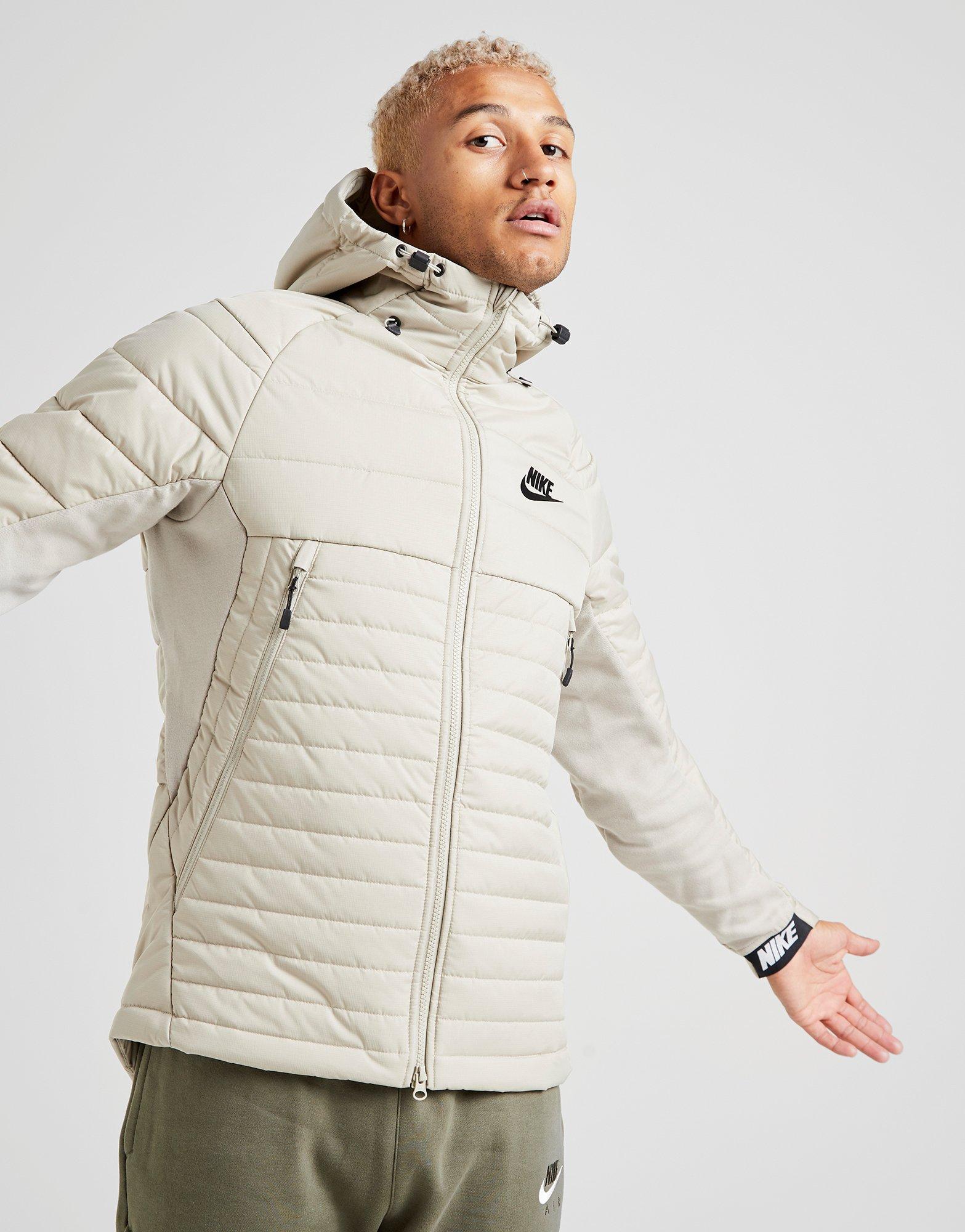 nike synthetic fill hybrid jacket