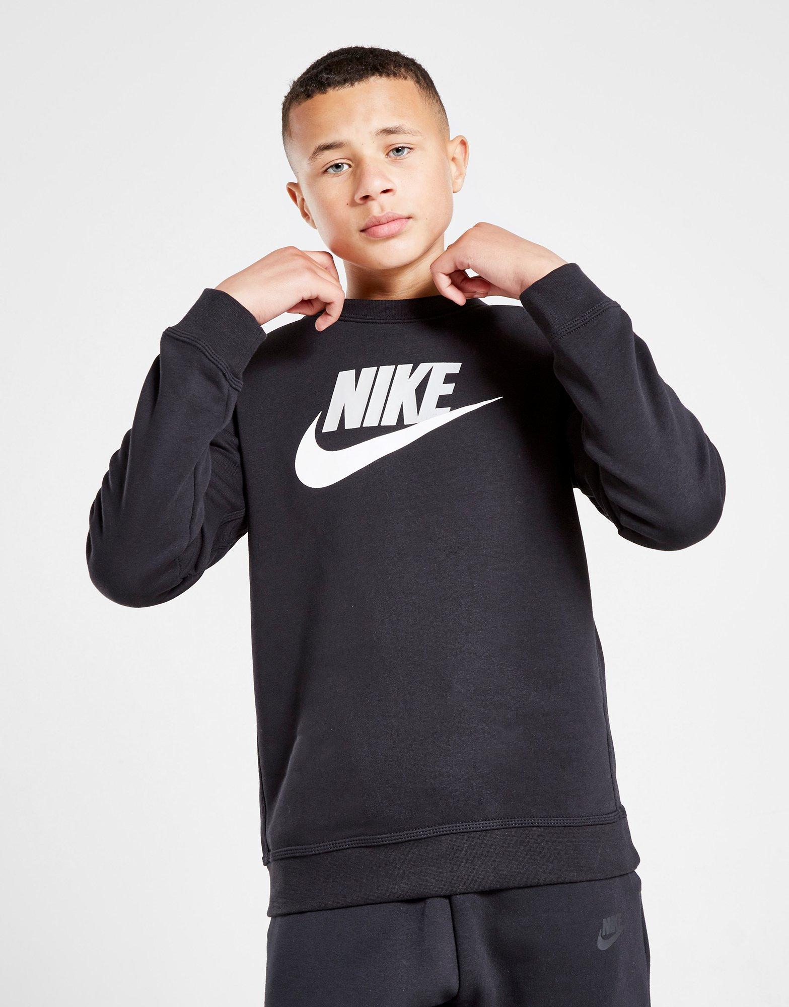 grey nike alumni shorts