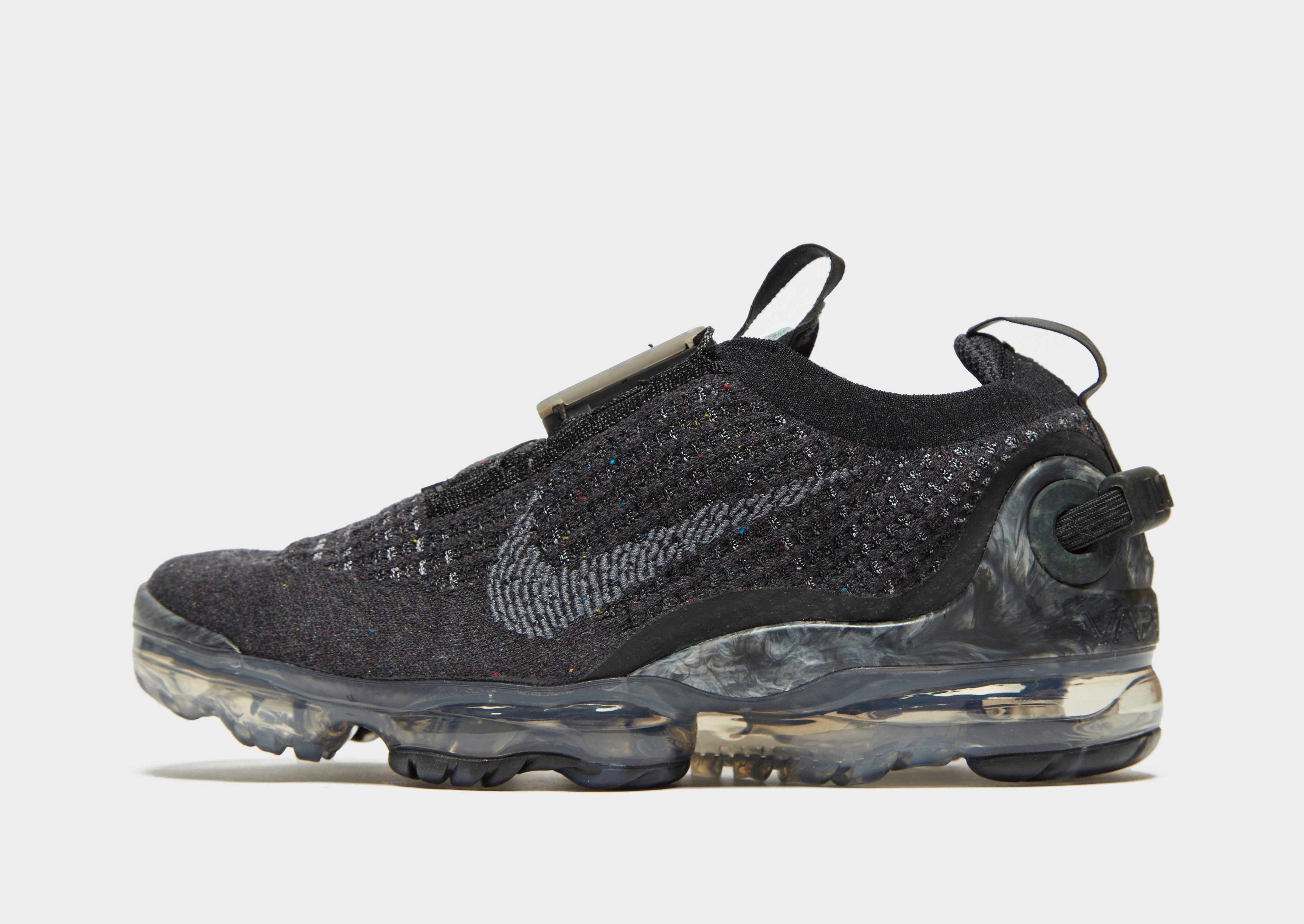 nike air vapormax plus junior black