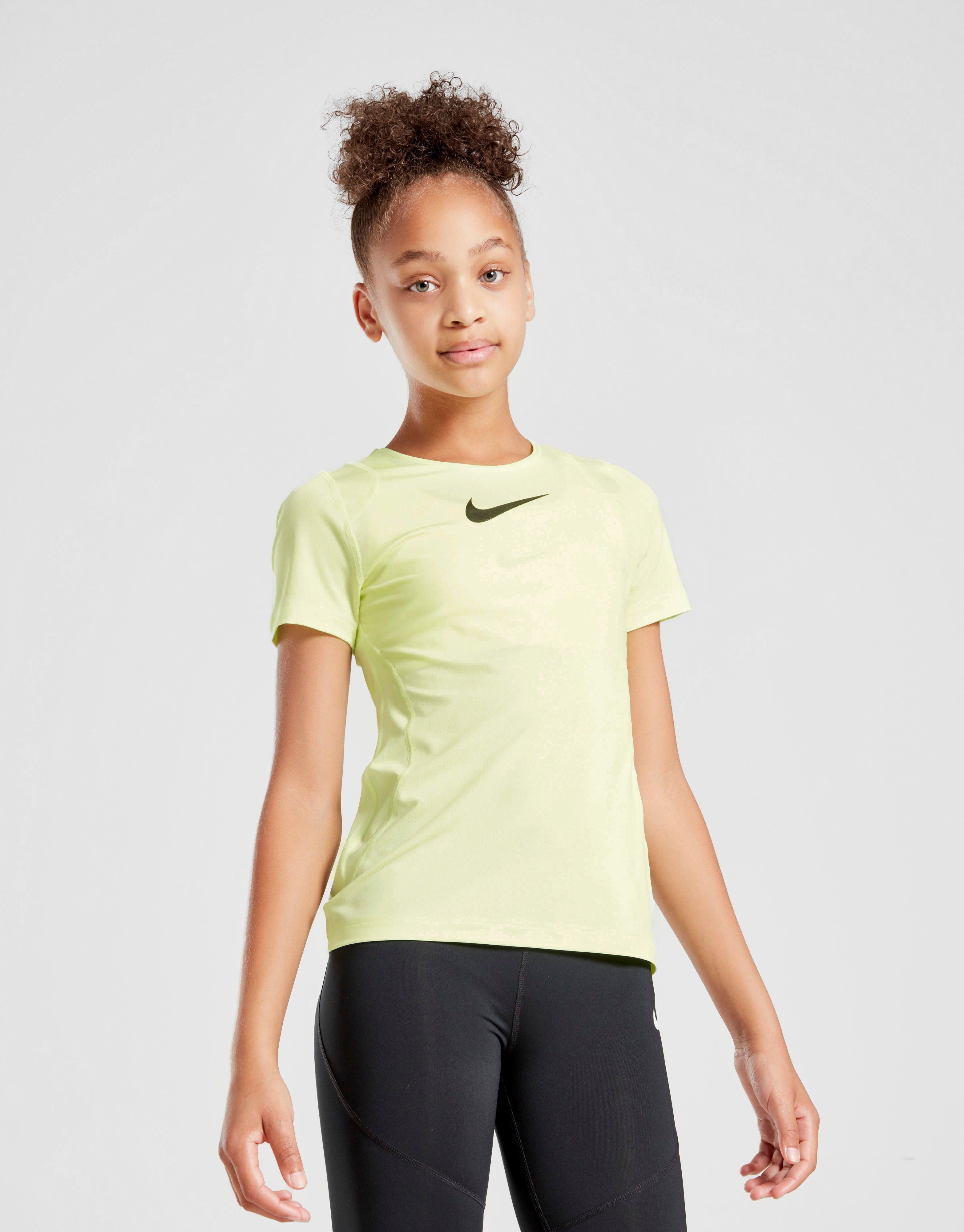 girls nike t shirt