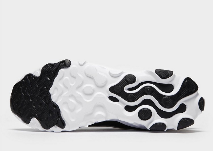 black nike react art3mis
